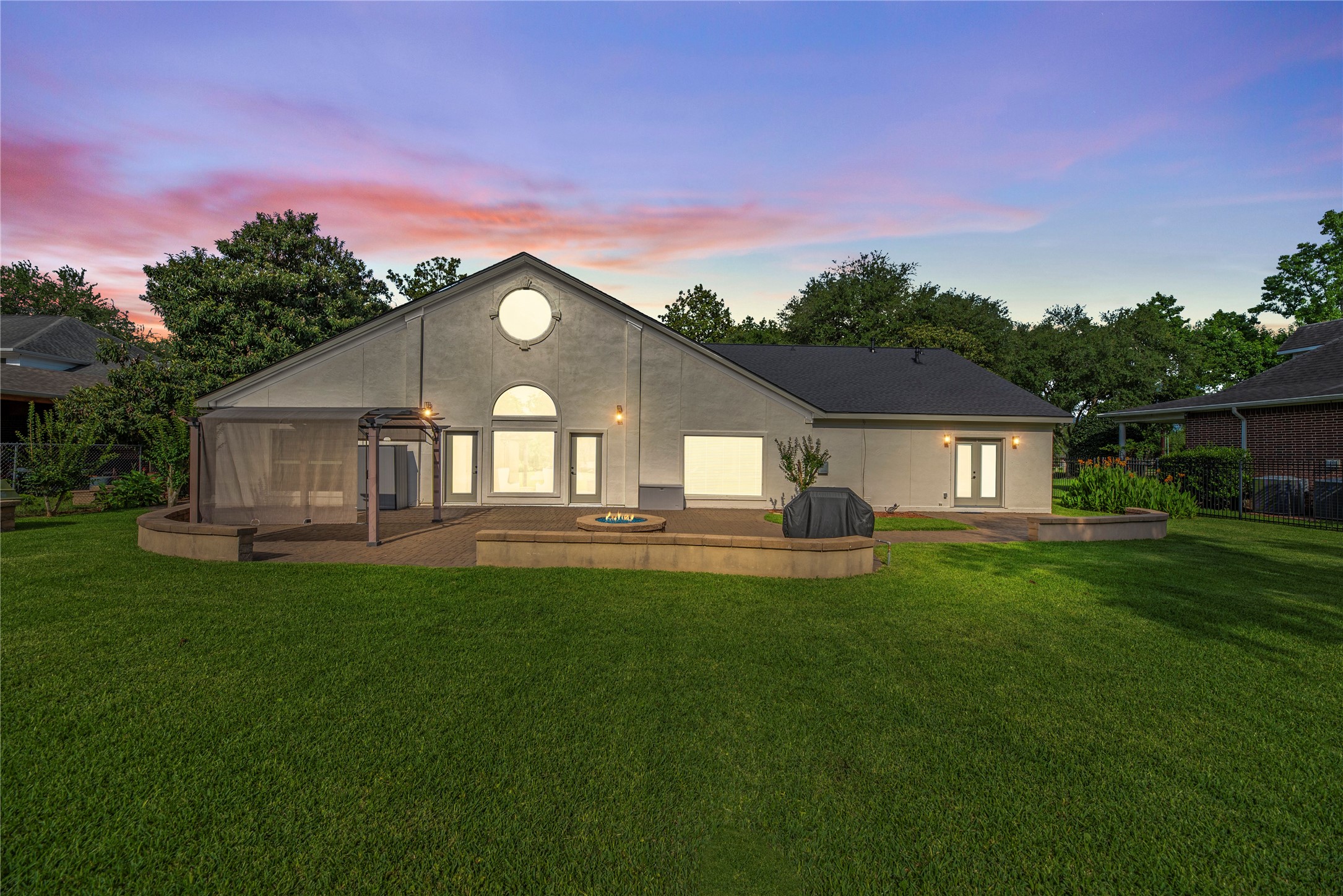 4815 Diamond Springs Drive Property Photo 47