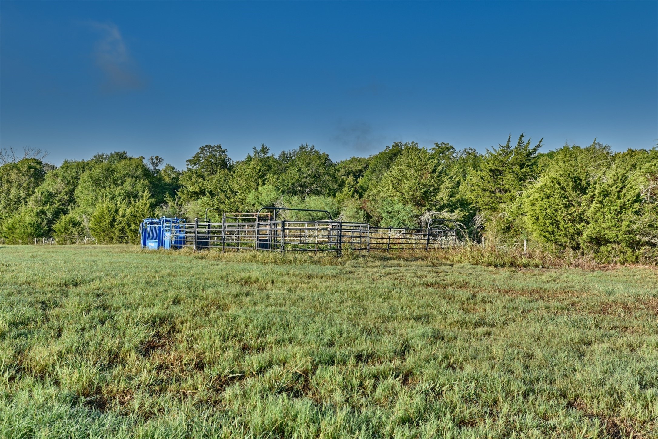 6454 Trackside Road Property Photo 12