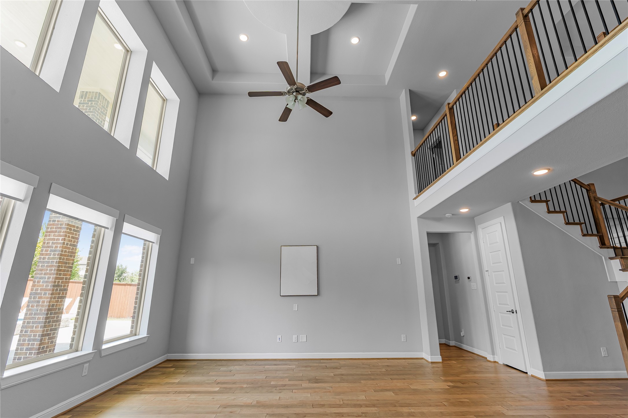 11 Winter Thicket Place Property Photo 7
