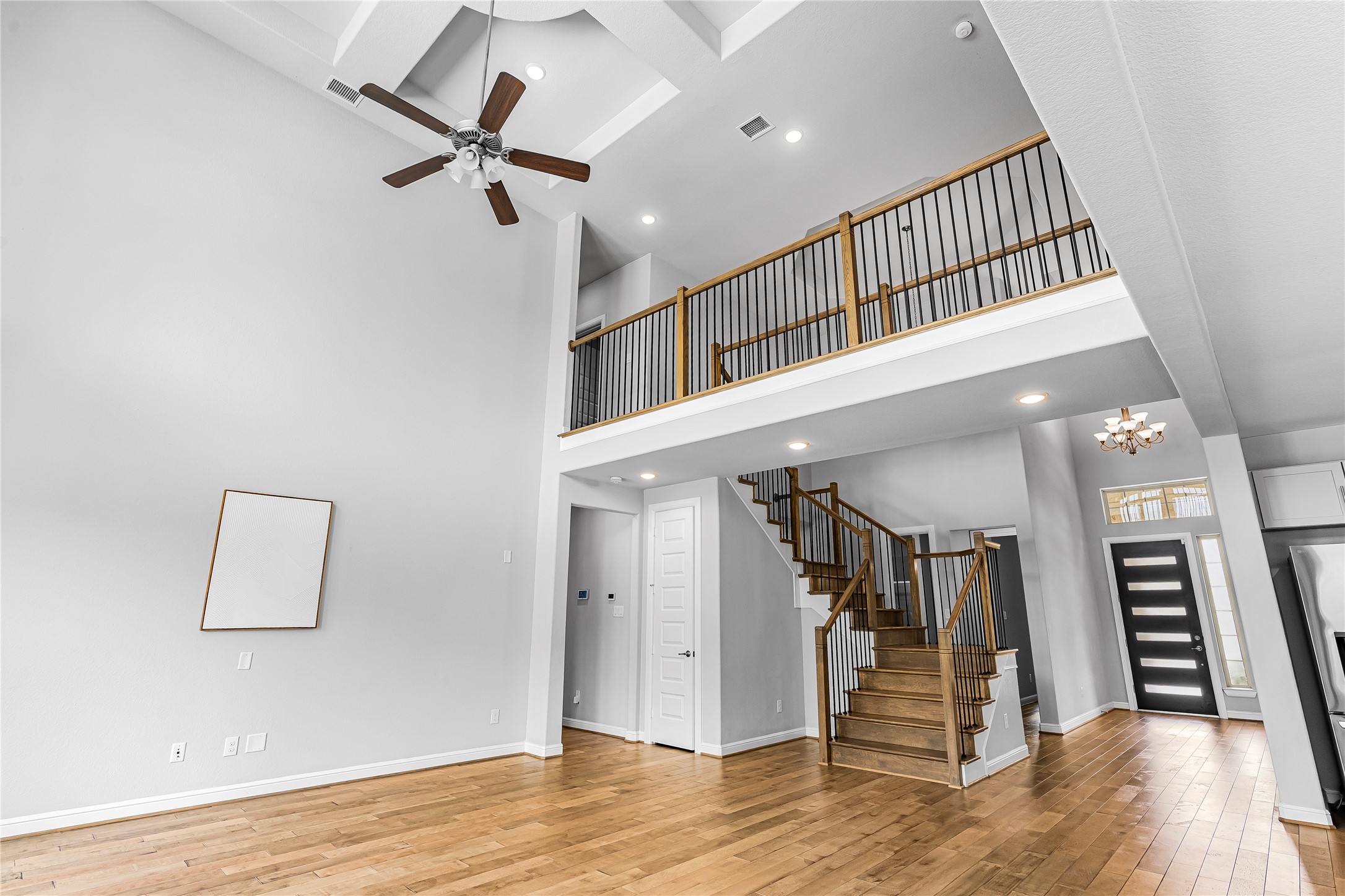 11 Winter Thicket Place Property Photo 8