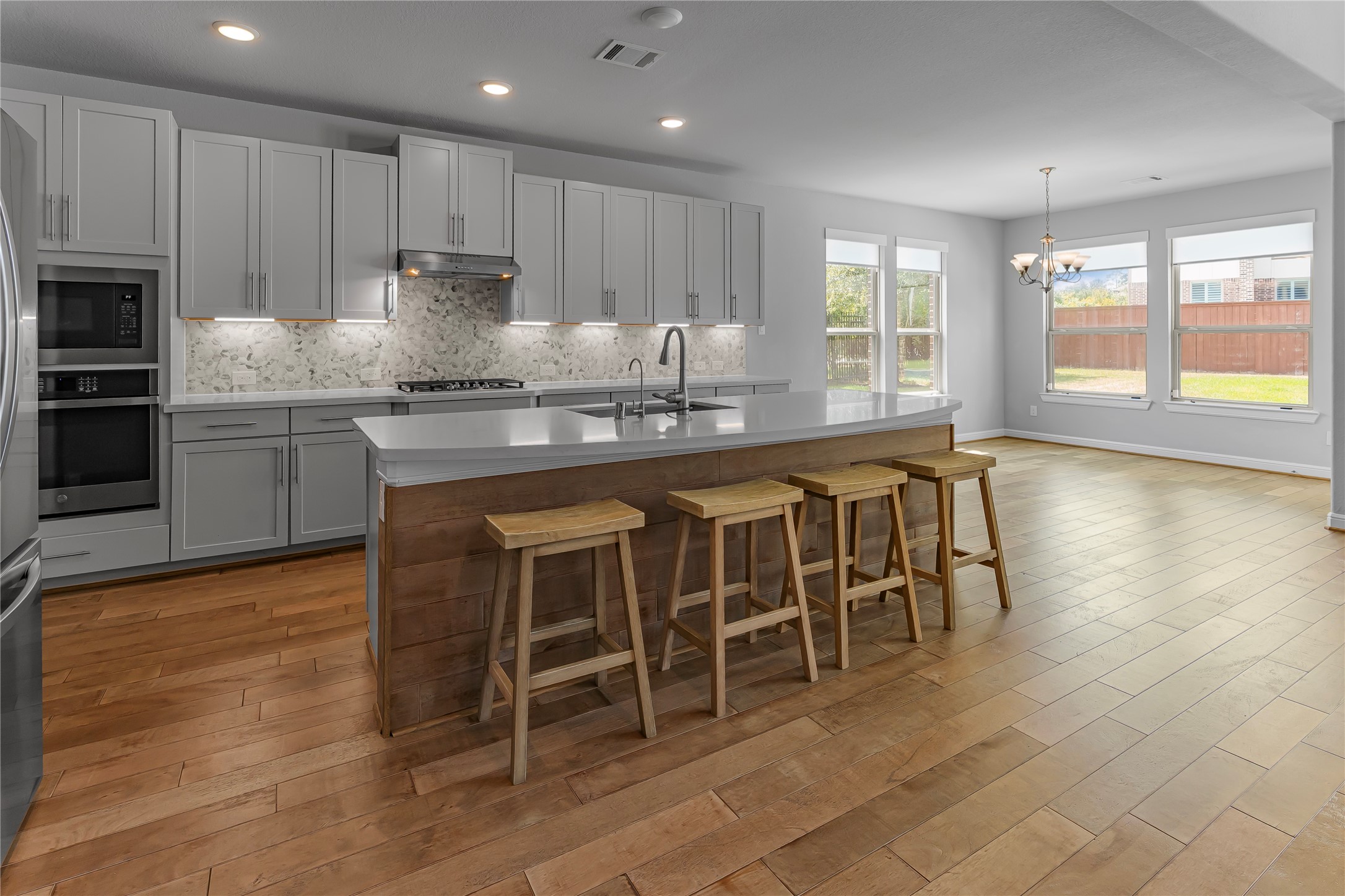 11 Winter Thicket Place Property Photo 11