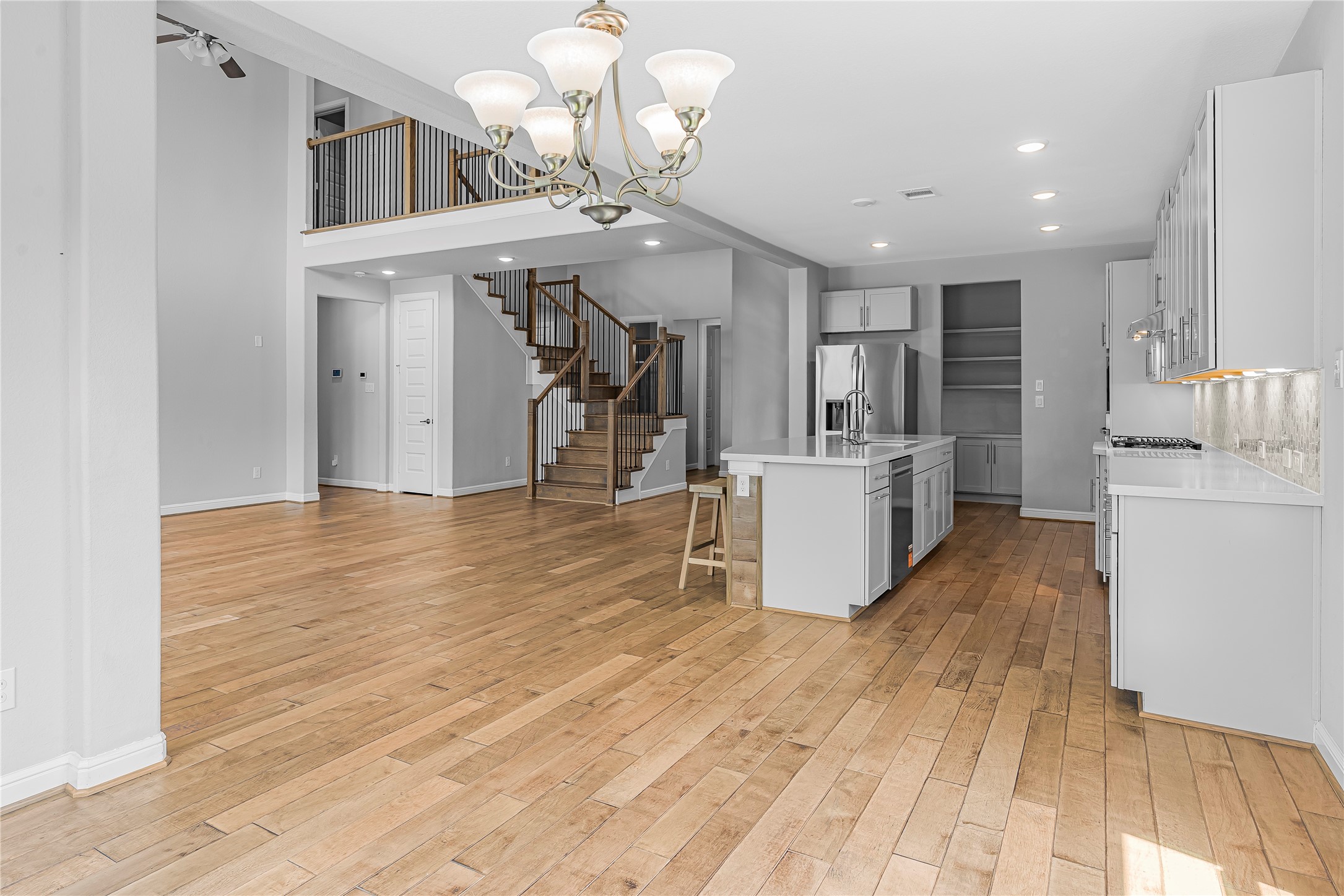 11 Winter Thicket Place Property Photo 15