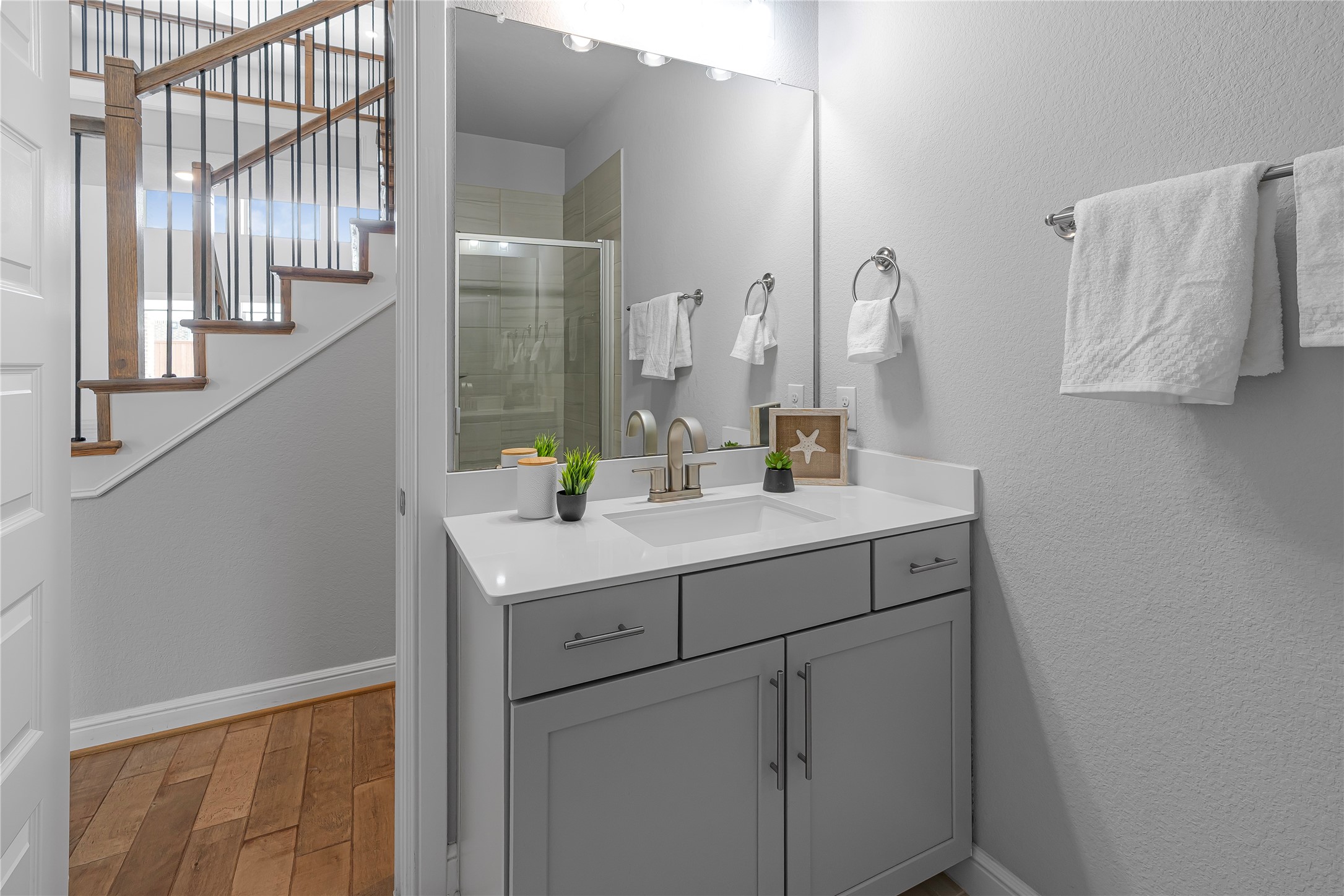 11 Winter Thicket Place Property Photo 16