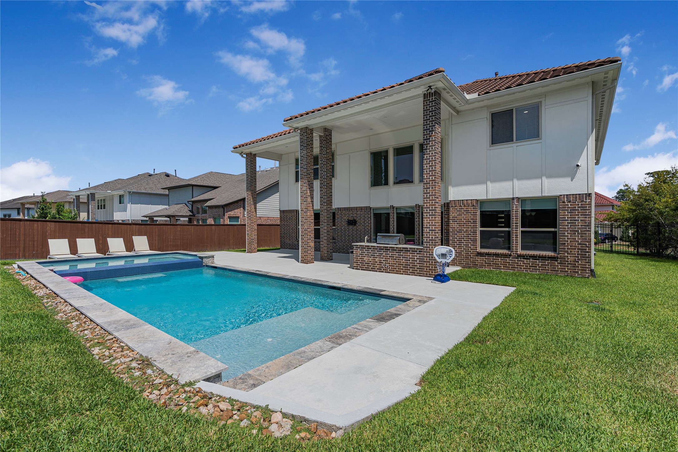 11 Winter Thicket Place Property Photo 36