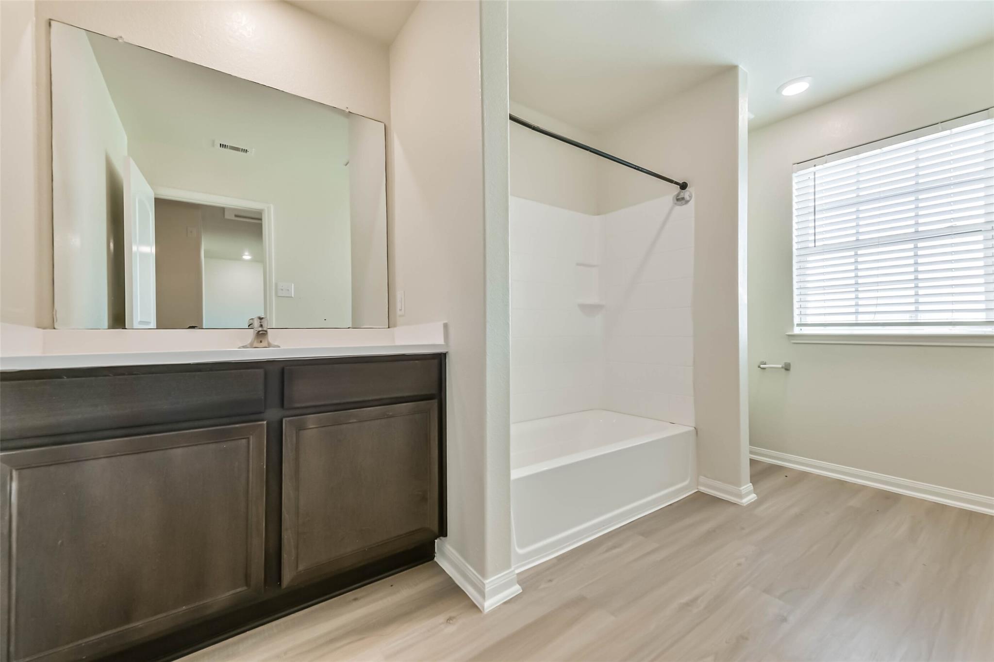 1123 Rare Fancy Drive, Iowa Colony Tx 77583 Property Photo 30