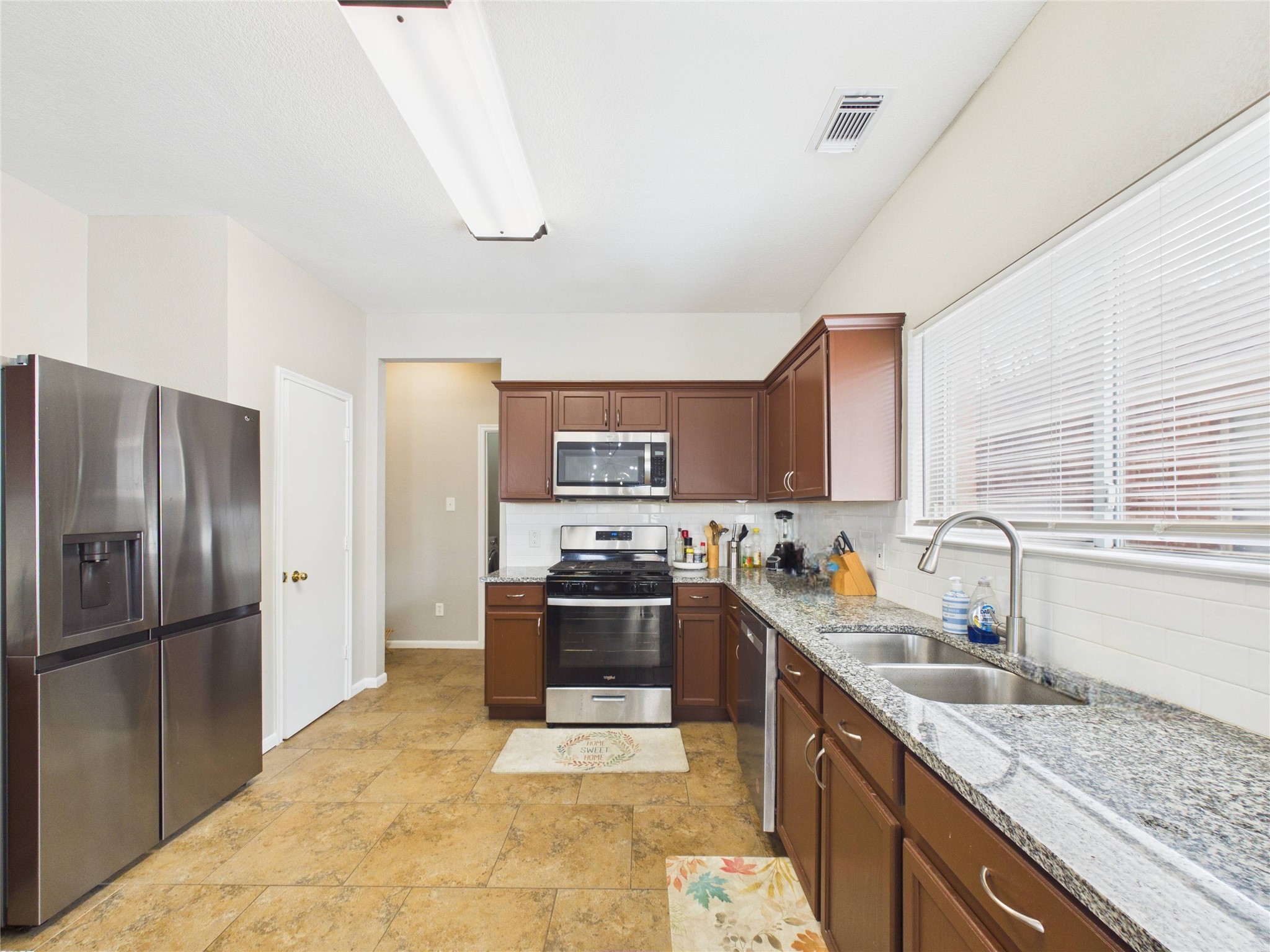 21719 Manitou Falls Lane Property Photo 27