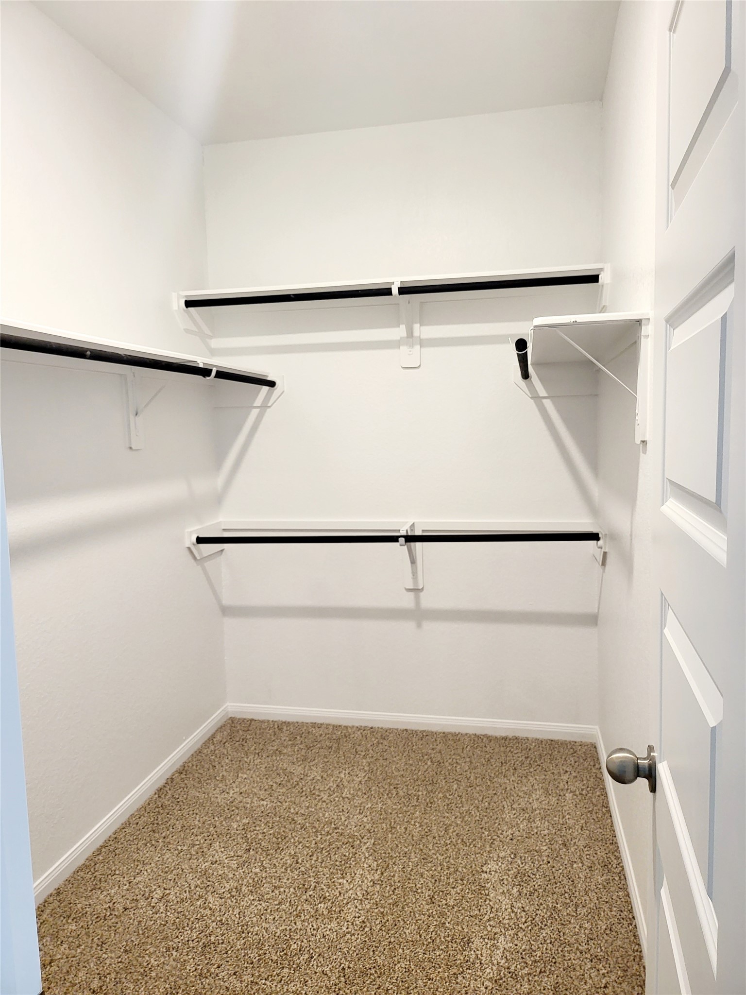 22103 Grand Majestic Property Photo 6