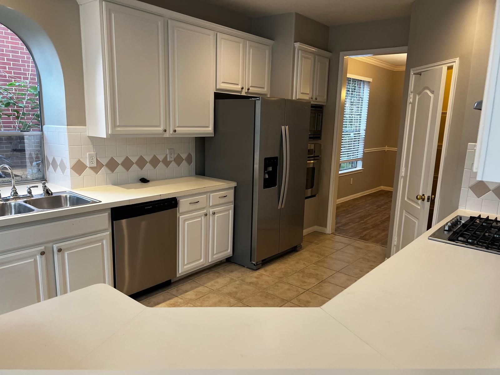 2208 Palm Lagoon Drive Property Photo 6