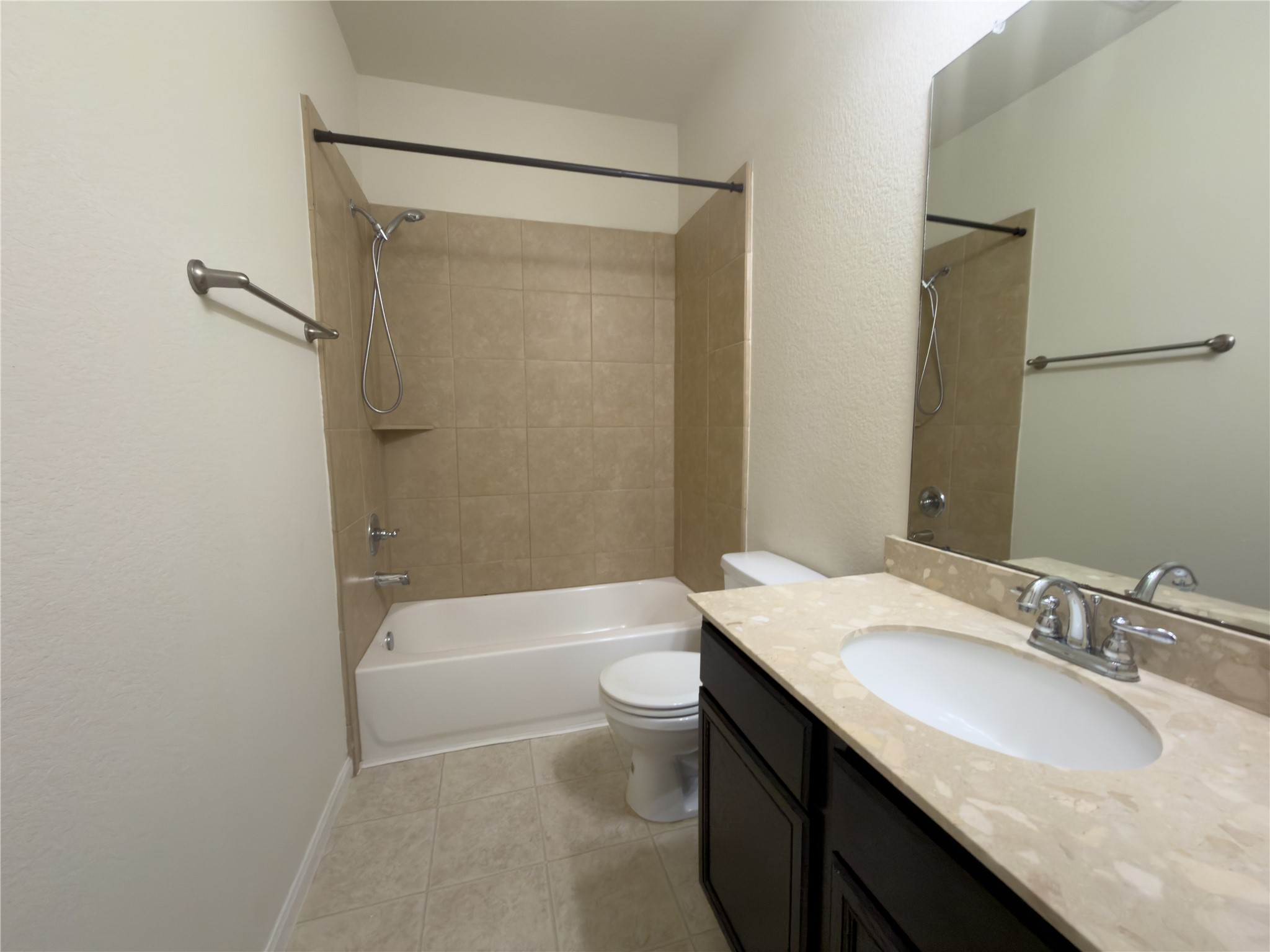 17035 Amarose Drive Property Photo 23