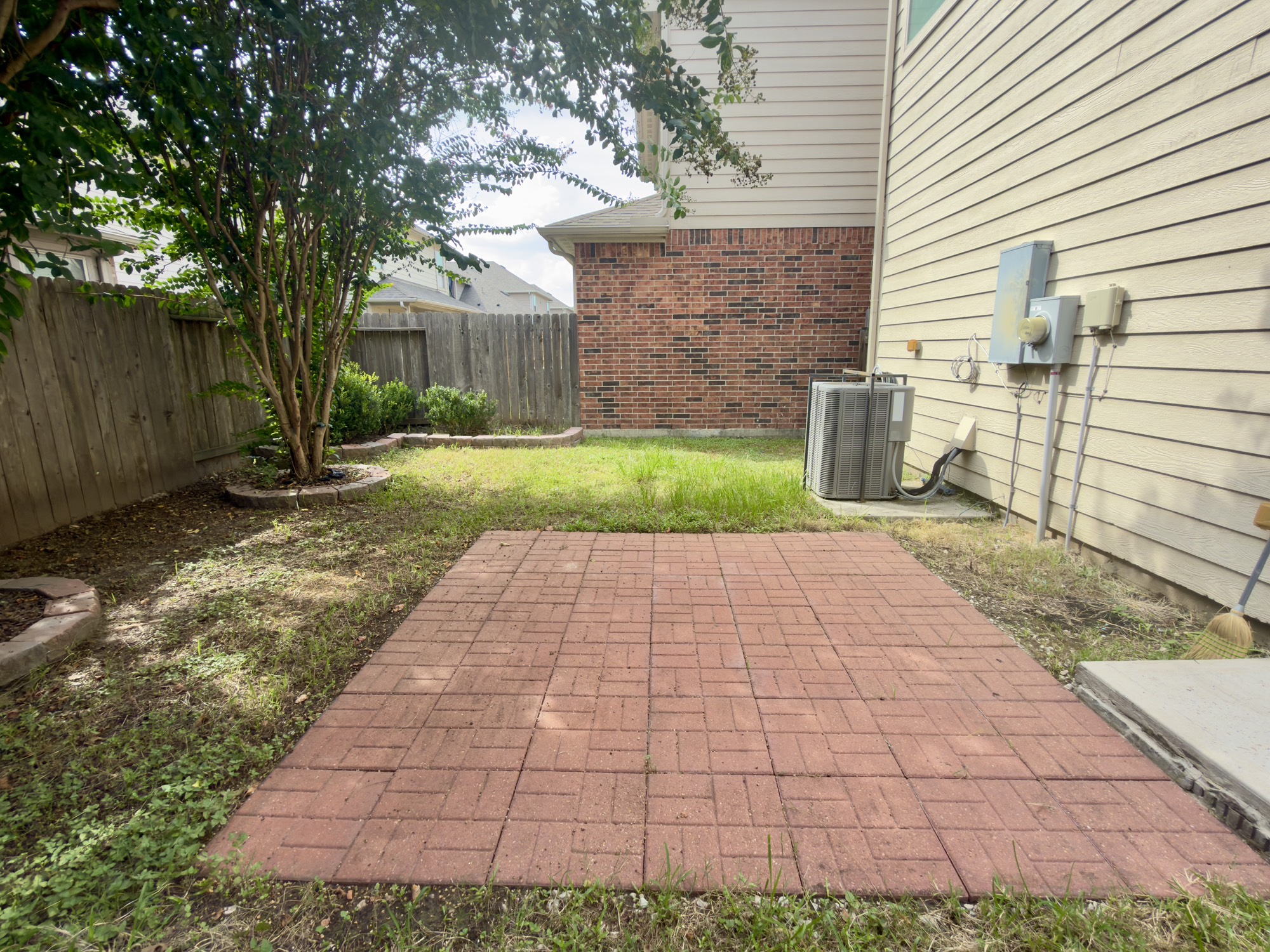 17035 Amarose Drive Property Photo 28
