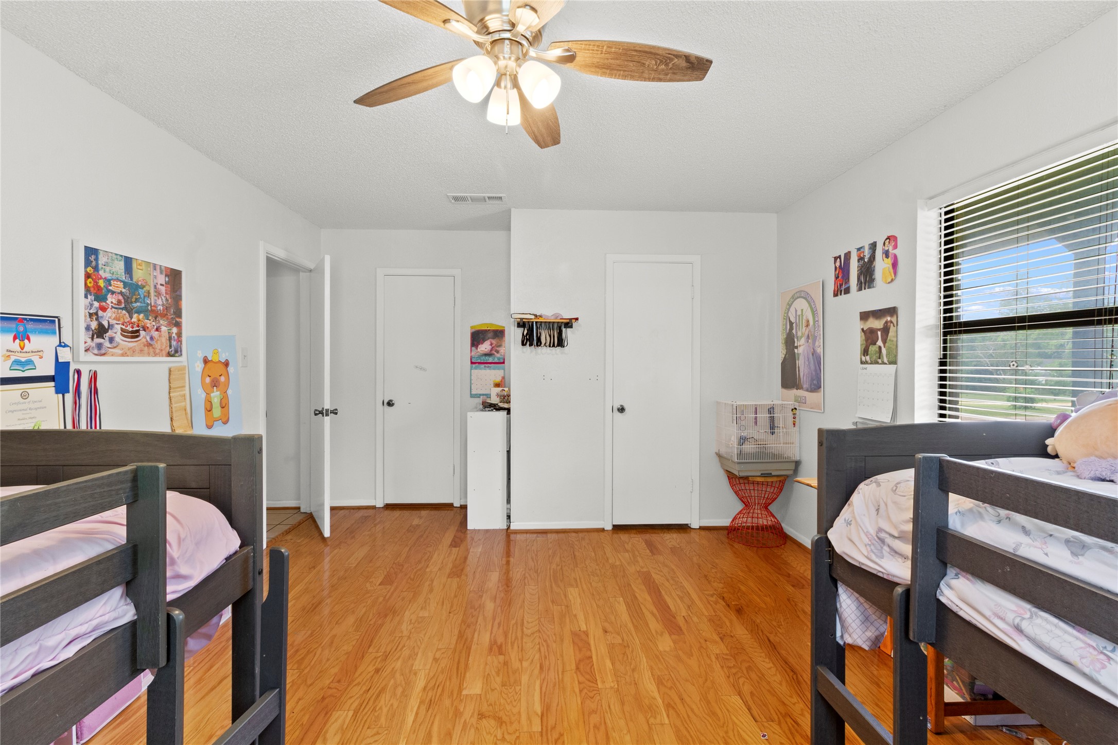 110 N Avenue D Property Photo 9