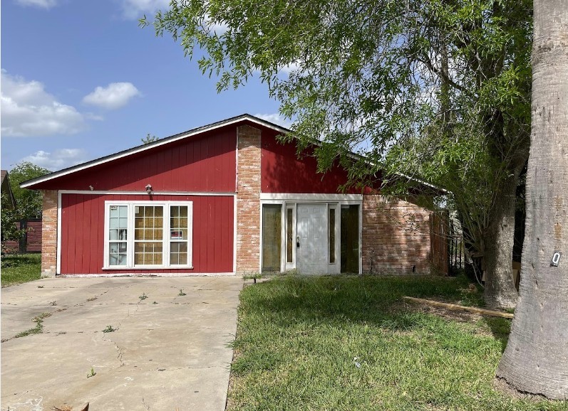 3180 N Buckingham Court Property Photo 1