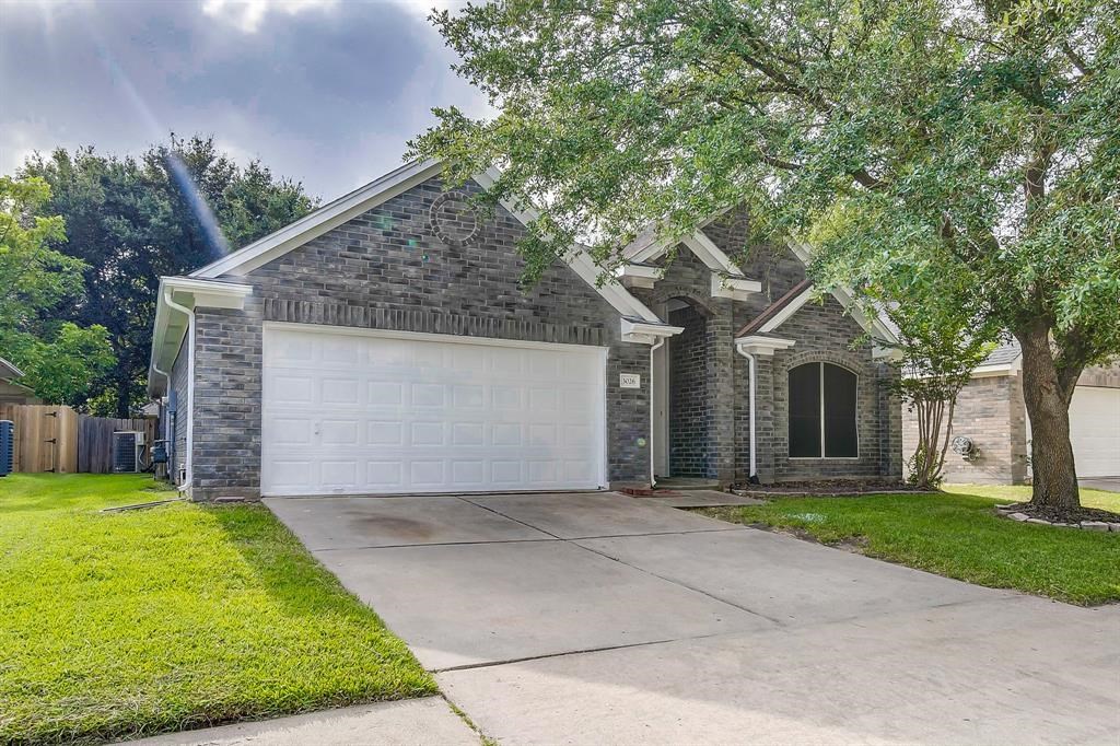 3026 Silver Spring Trail Property Photo 1