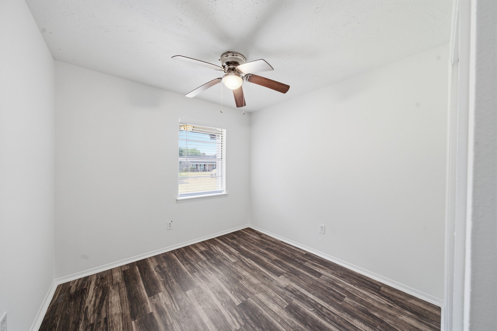802 E Stadium Court Property Photo 24