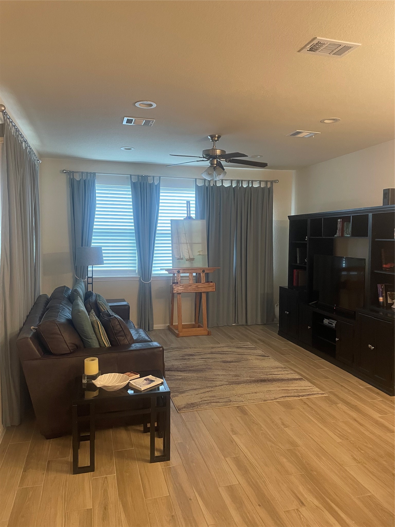 5514 Clarendon Hills Court Property Photo 17