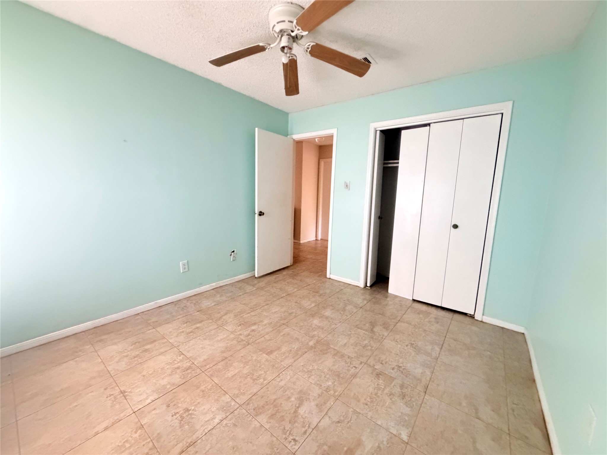 804 Driftwood Street Property Photo 15