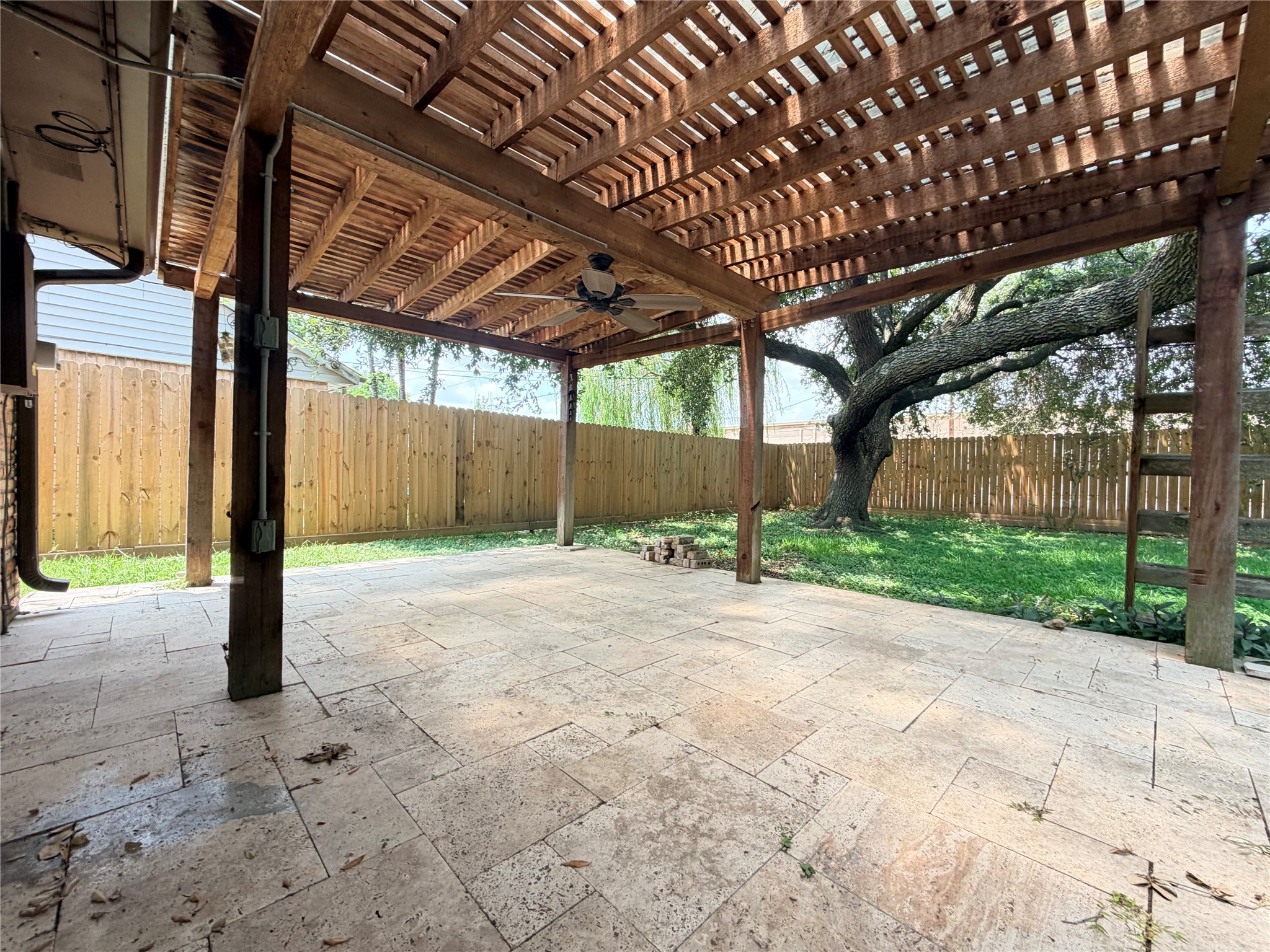 804 Driftwood Street Property Photo 18
