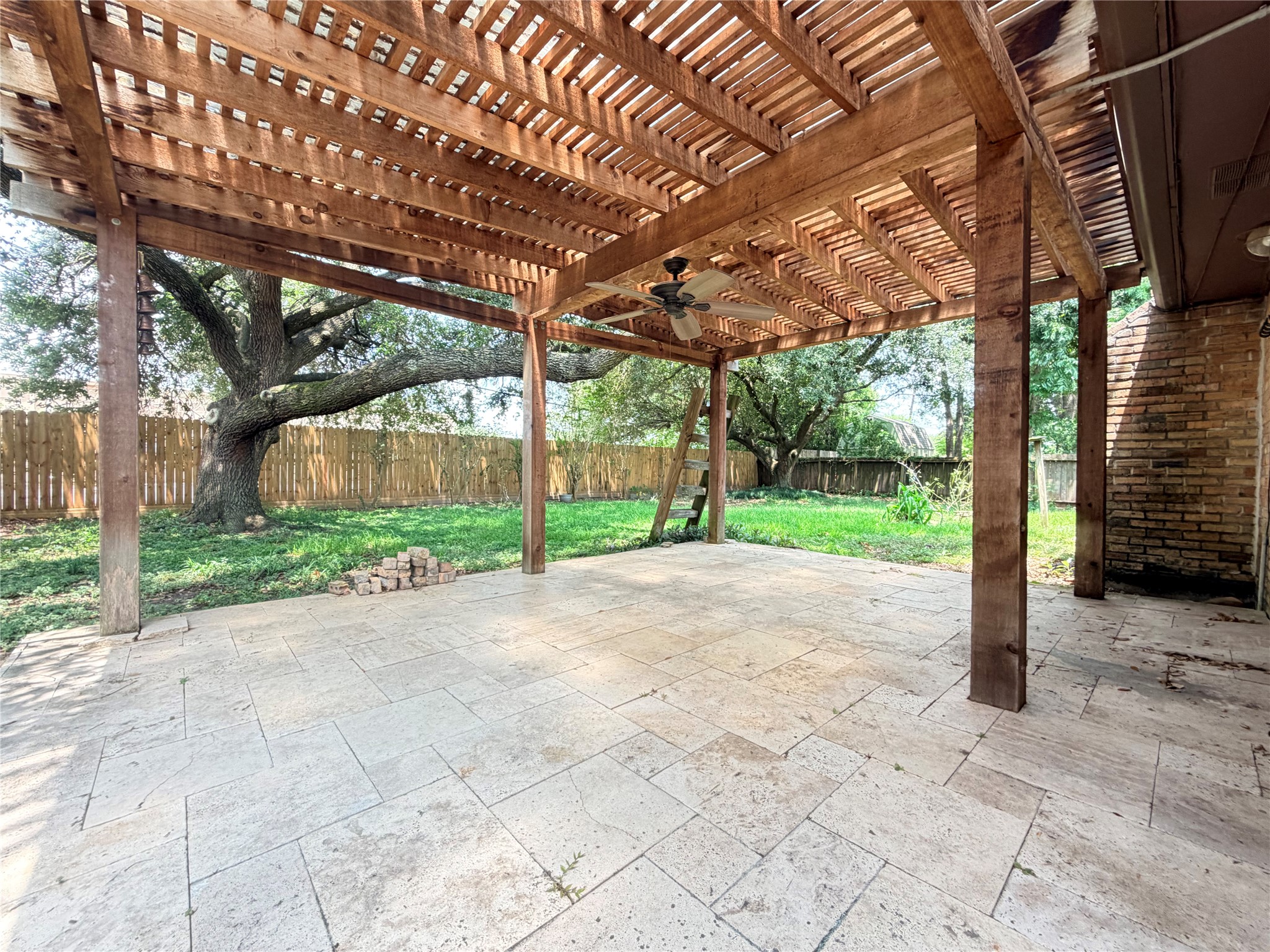 804 Driftwood Street Property Photo 19