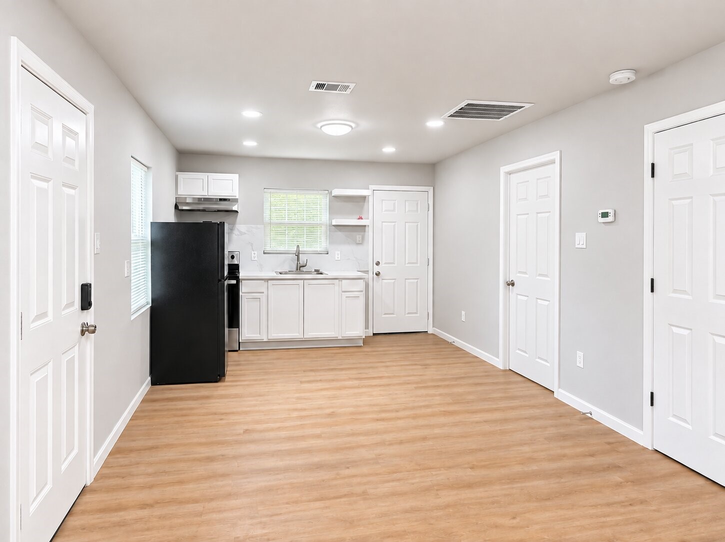 15521 Highway 6 Property Photo 7