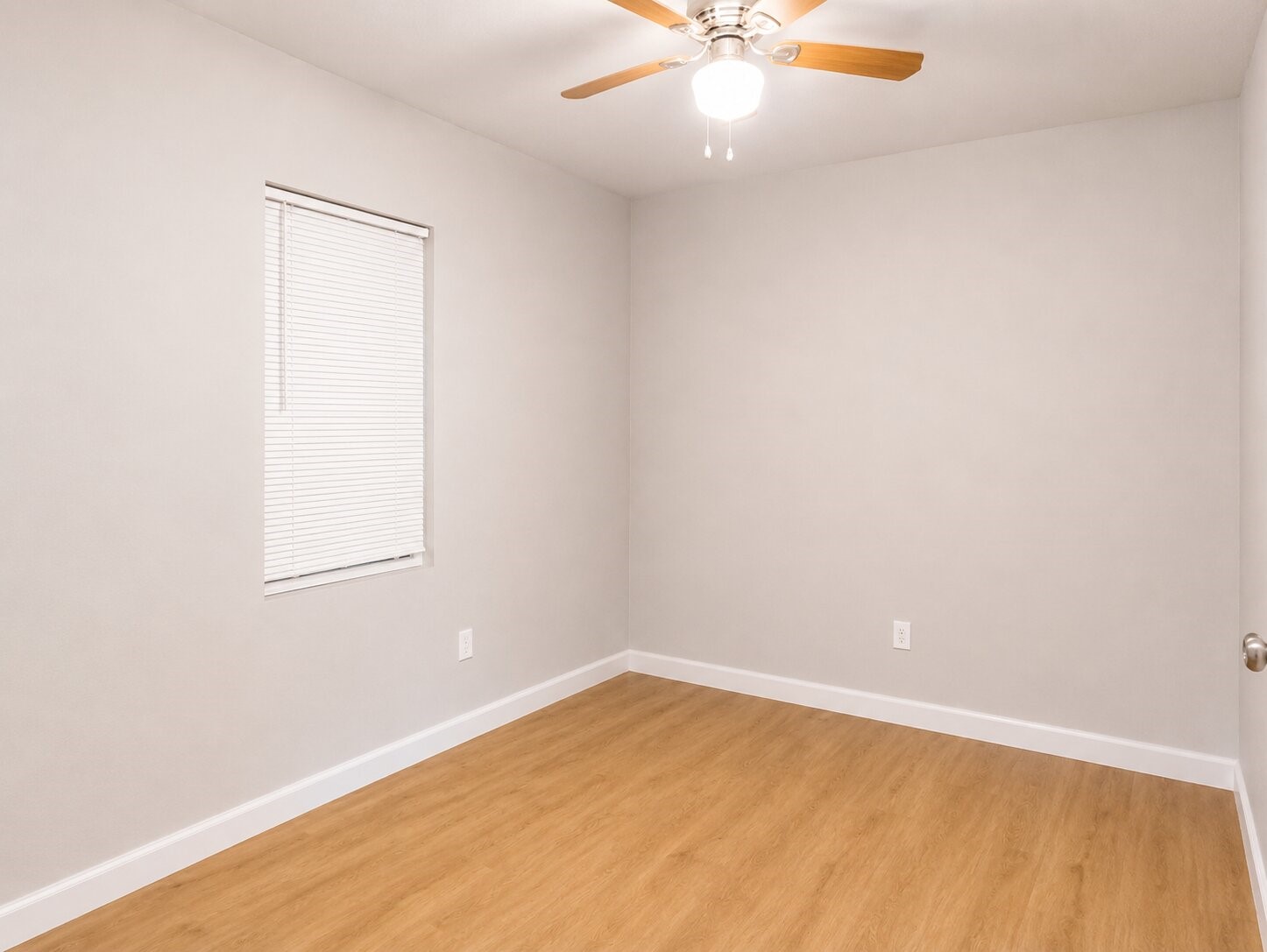 15521 Highway 6 Property Photo 10