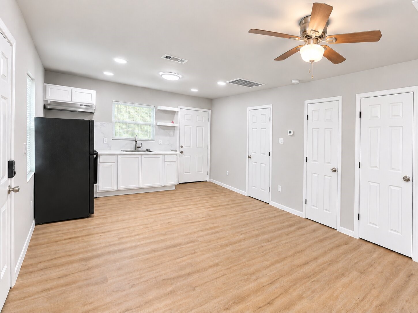 15521 Highway 6 Property Photo 13