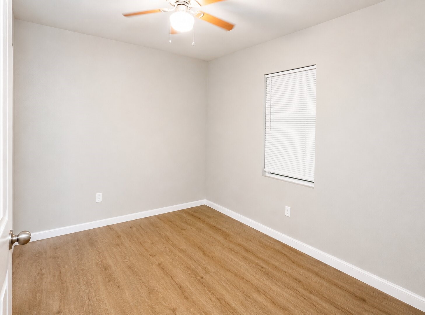 15521 Highway 6 Property Photo 14