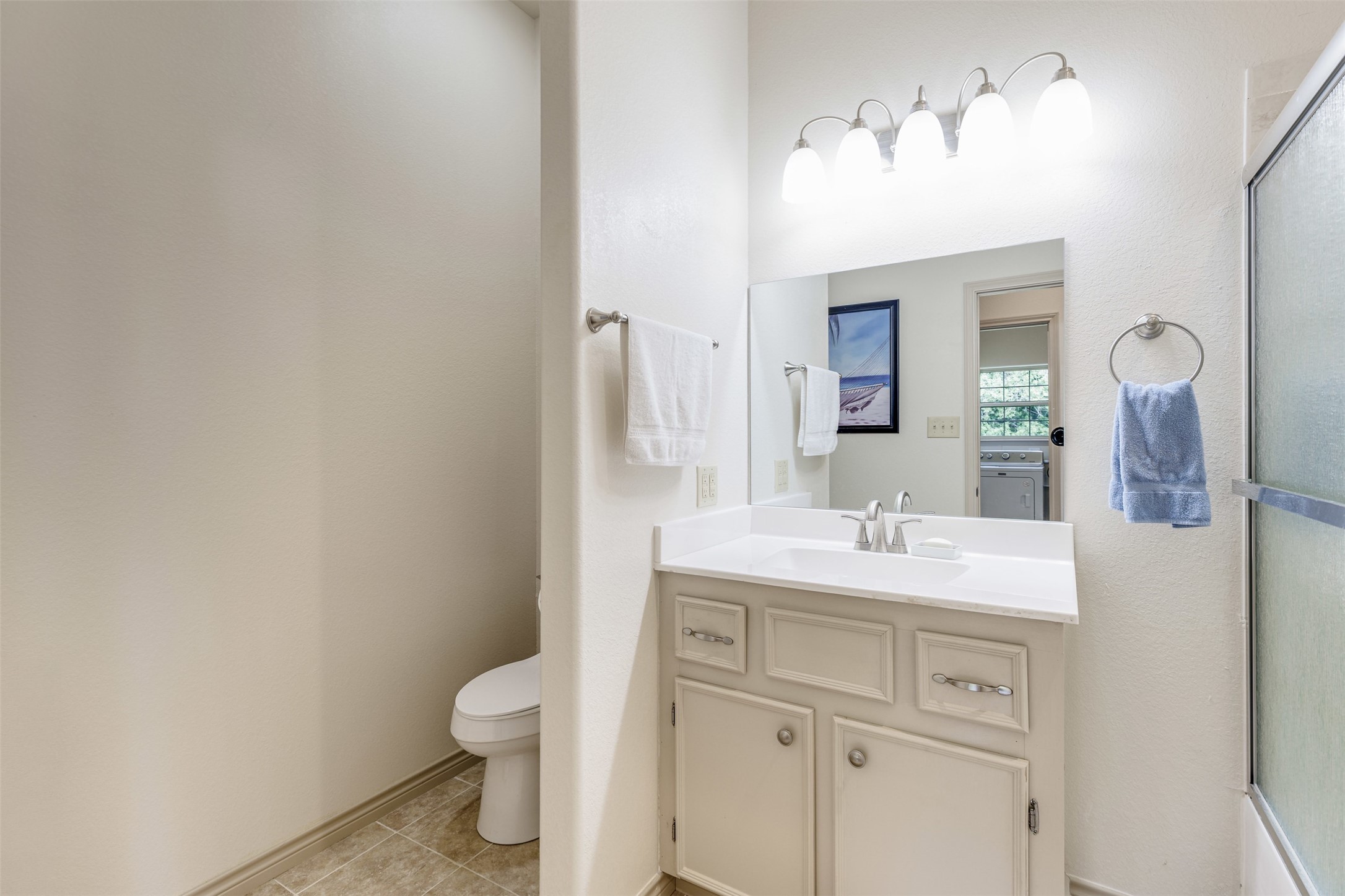 606 Echo Lane Property Photo 25