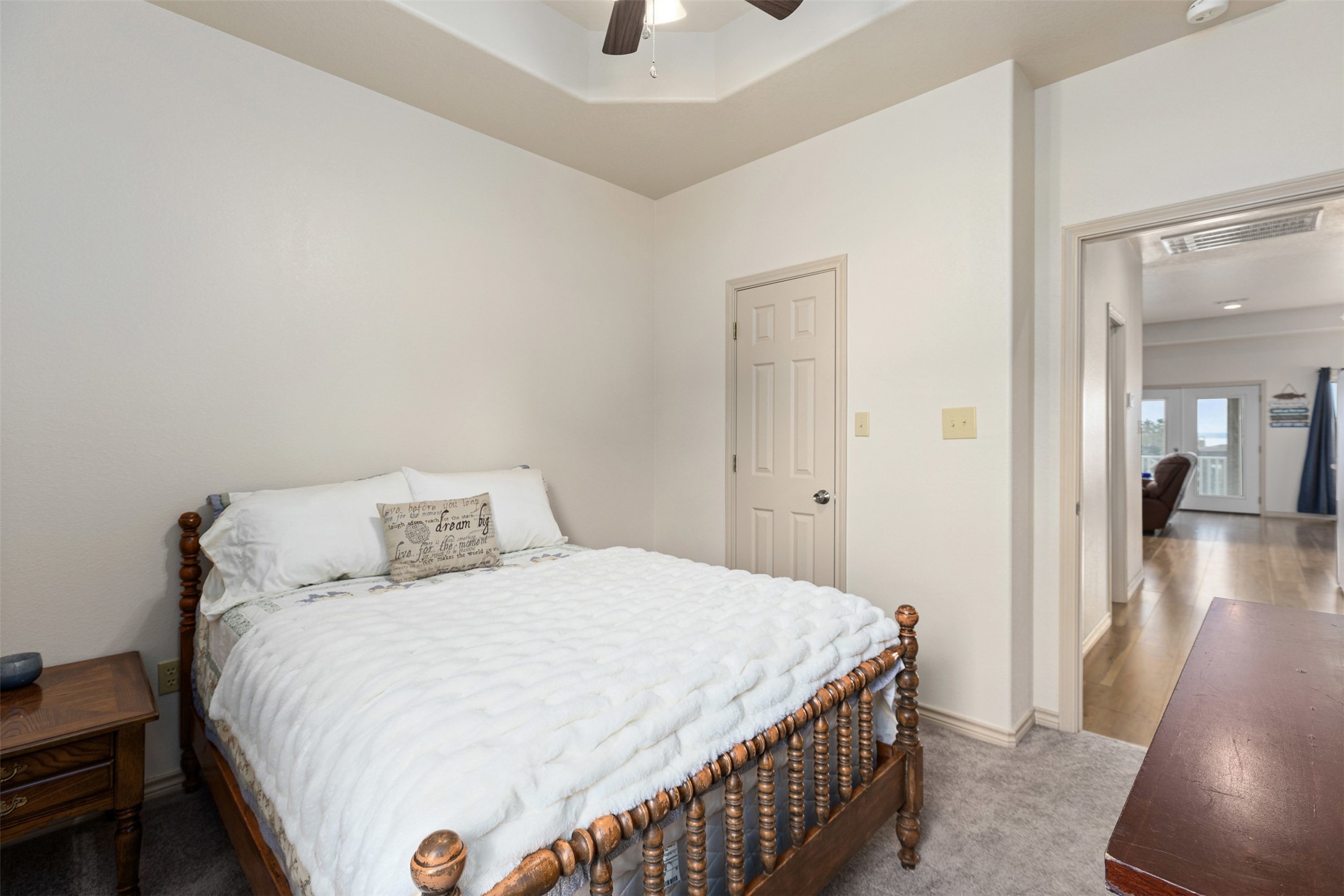 606 Echo Lane Property Photo 28