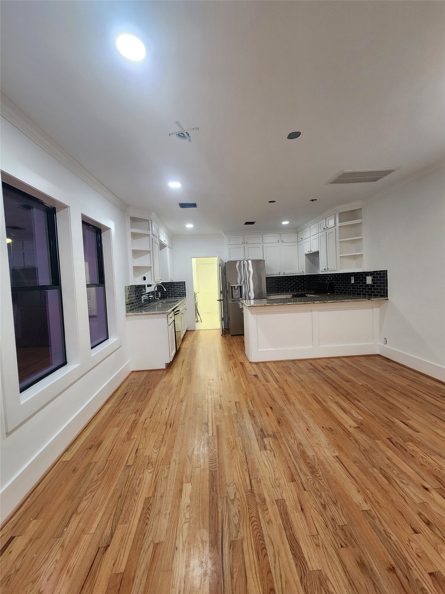 606 Vincent Street Property Photo 24