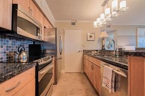 5220 Seawall Boulevard 633 Property Photo 6