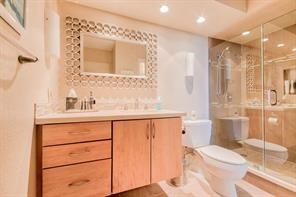 5220 Seawall Boulevard 633 Property Photo 16