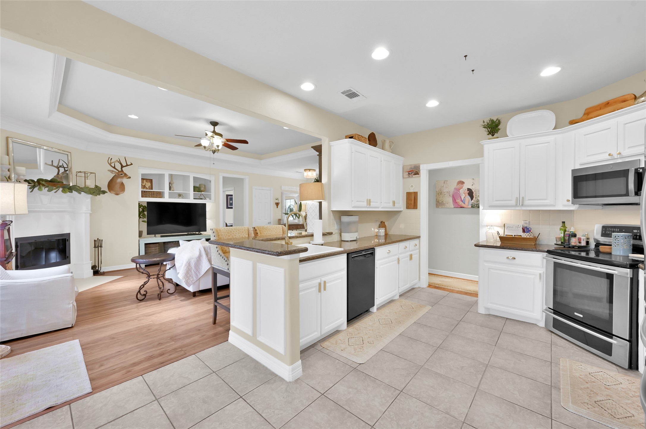 33 Ruskin Drive W Property Photo 15