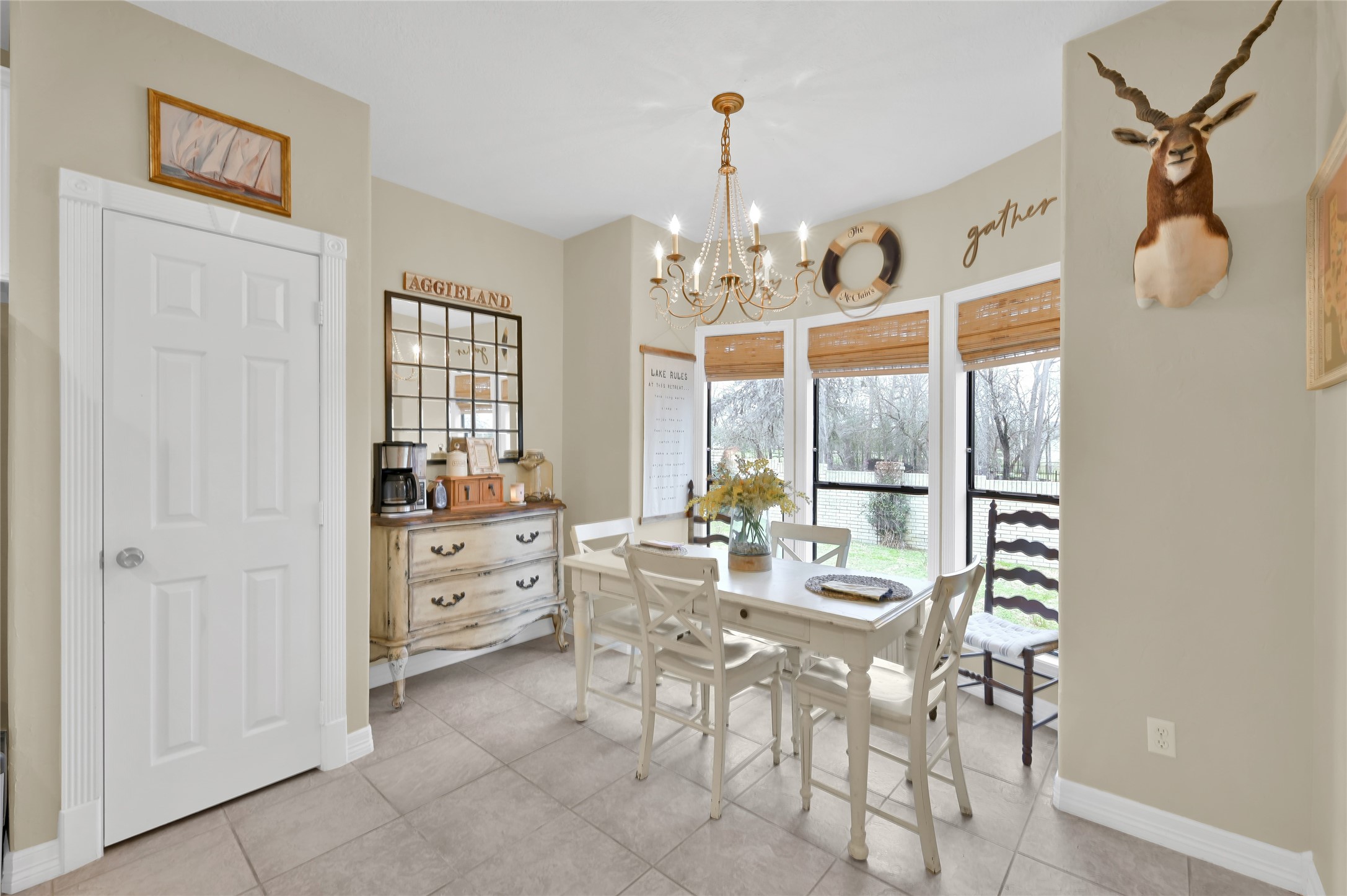 33 Ruskin Drive W Property Photo 18