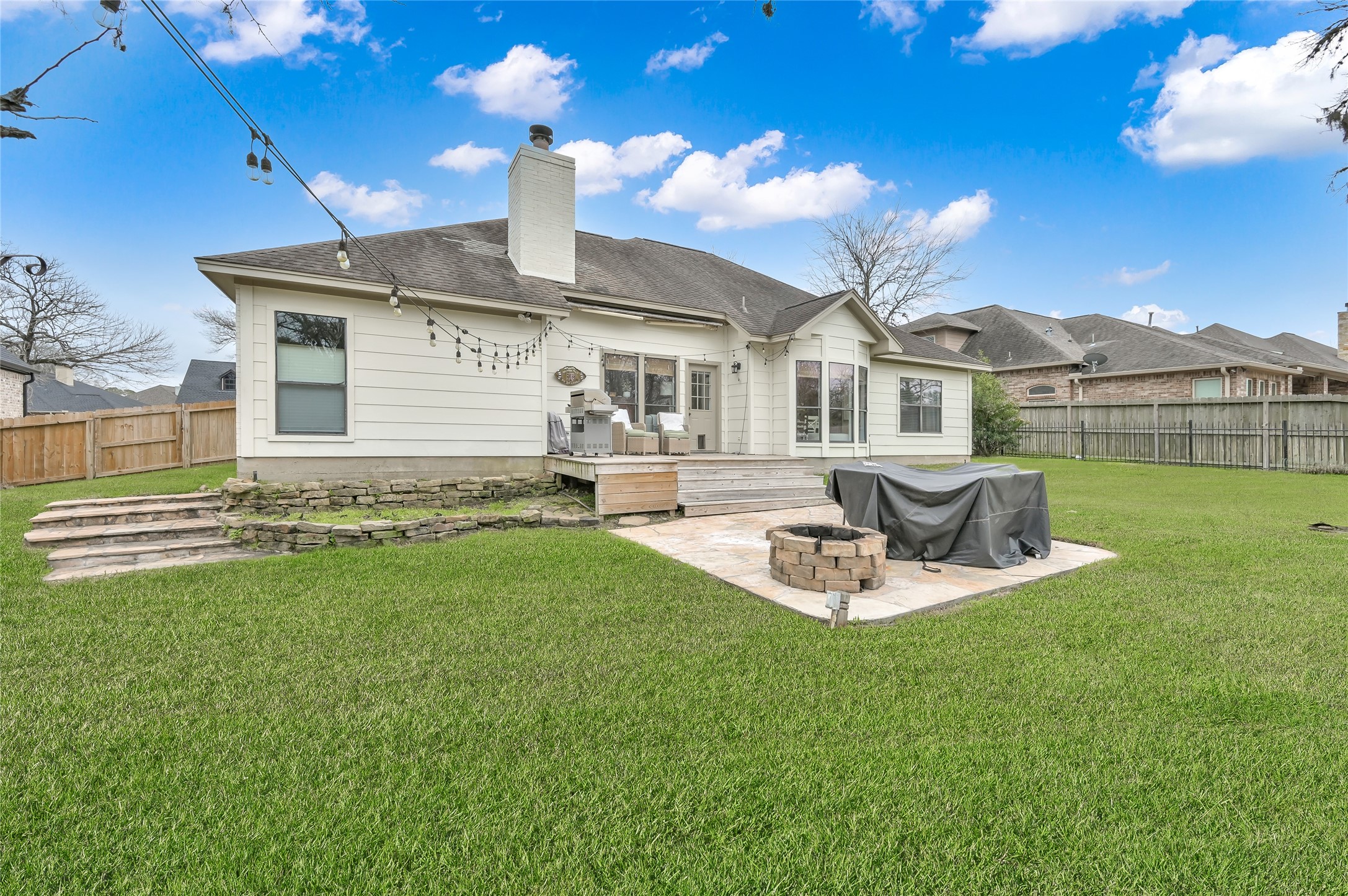 33 Ruskin Drive W Property Photo 39