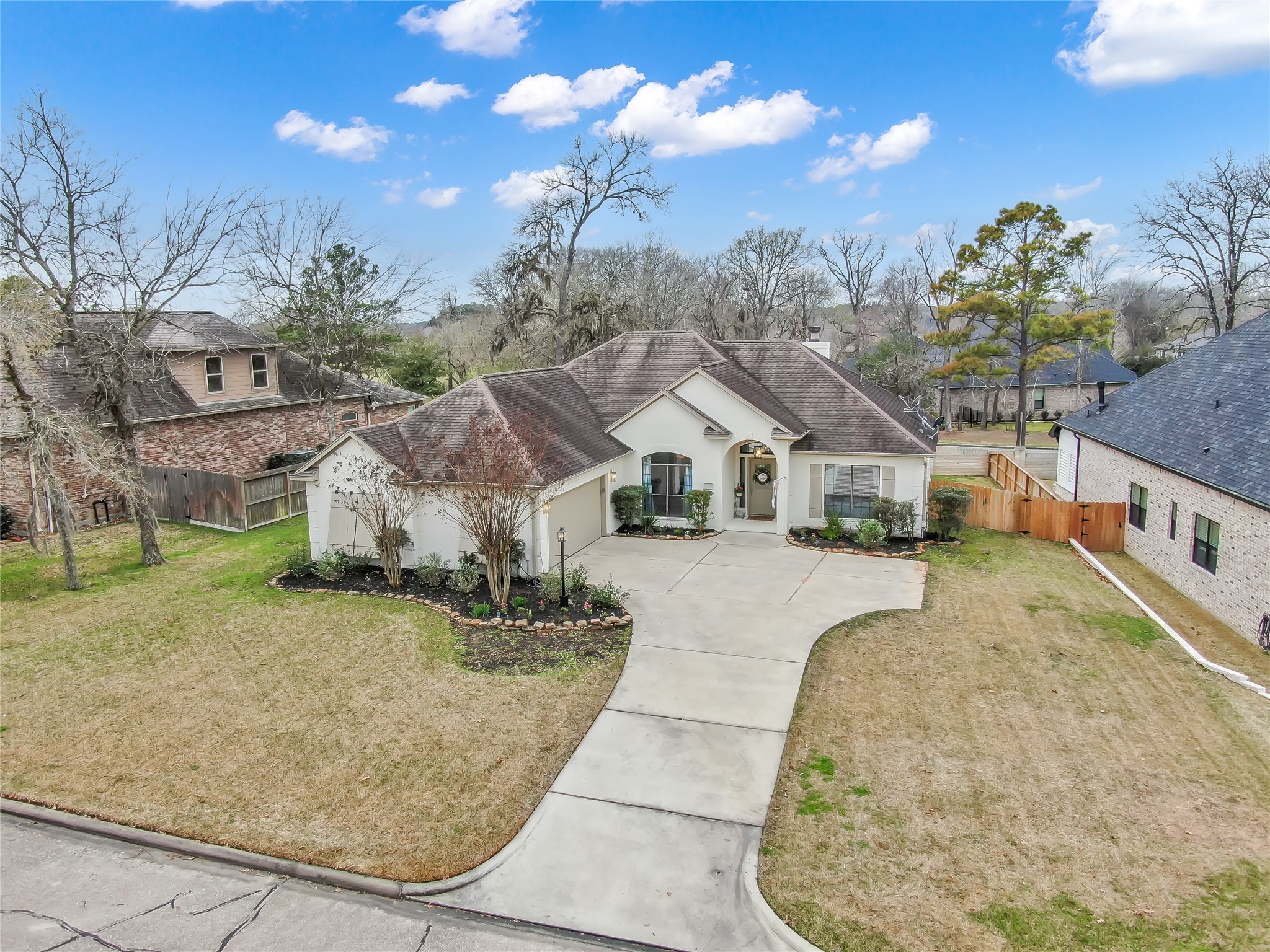 33 Ruskin Drive W Property Photo 41