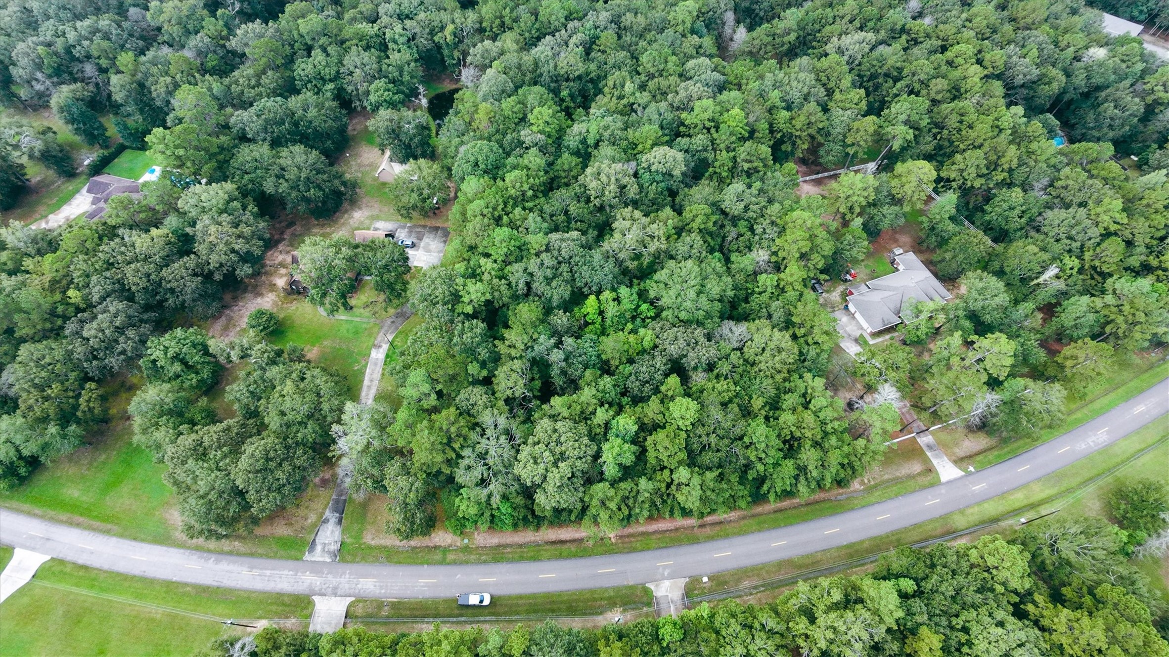 17337 Northcrest Circle Property Photo 1