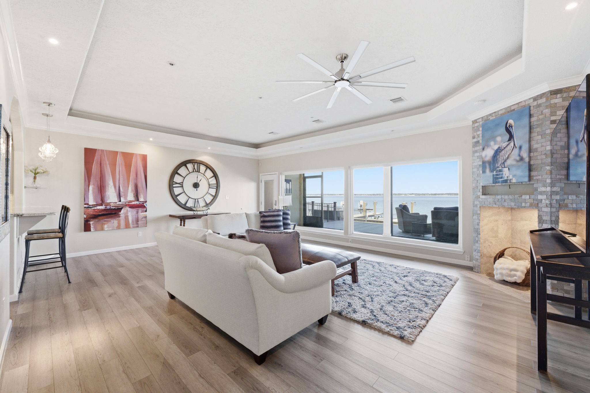 2 Regency Point Property Photo 9