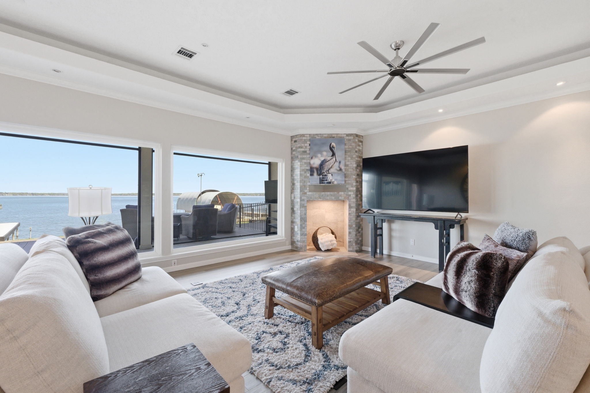2 Regency Point Property Photo 10