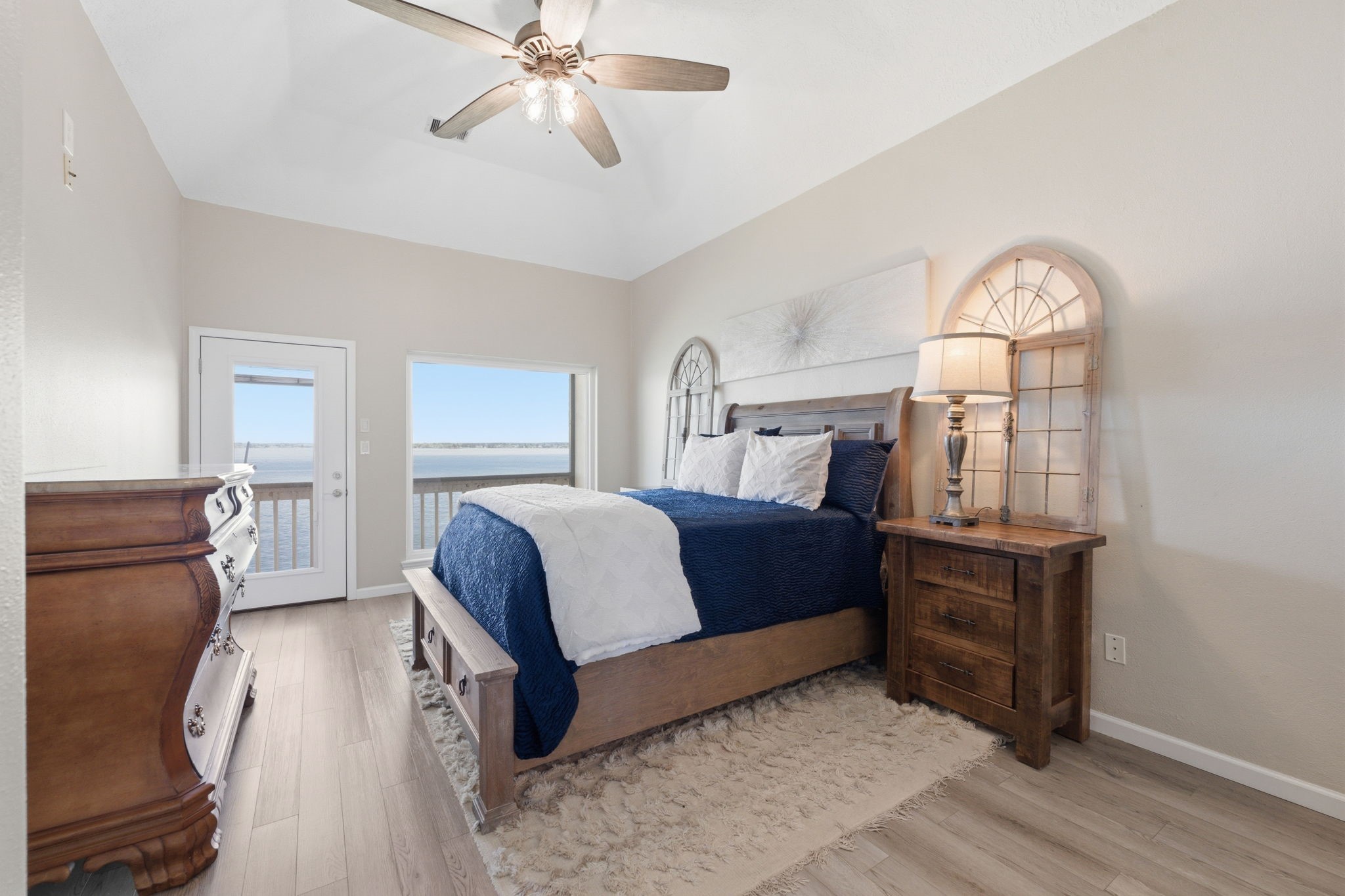 2 Regency Point Property Photo 17
