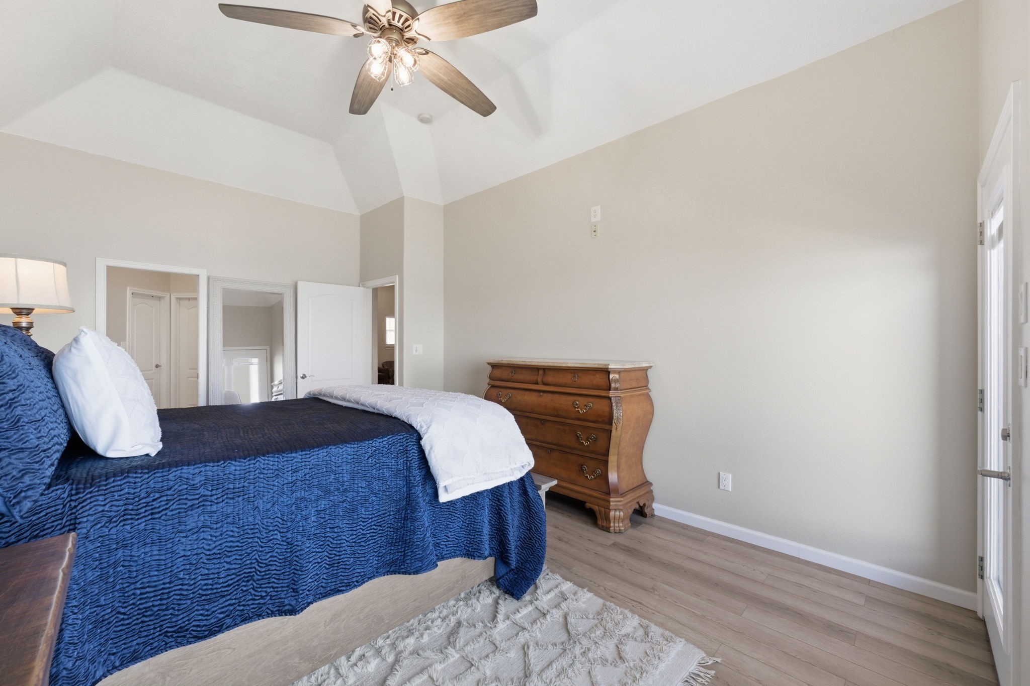 2 Regency Point Property Photo 19