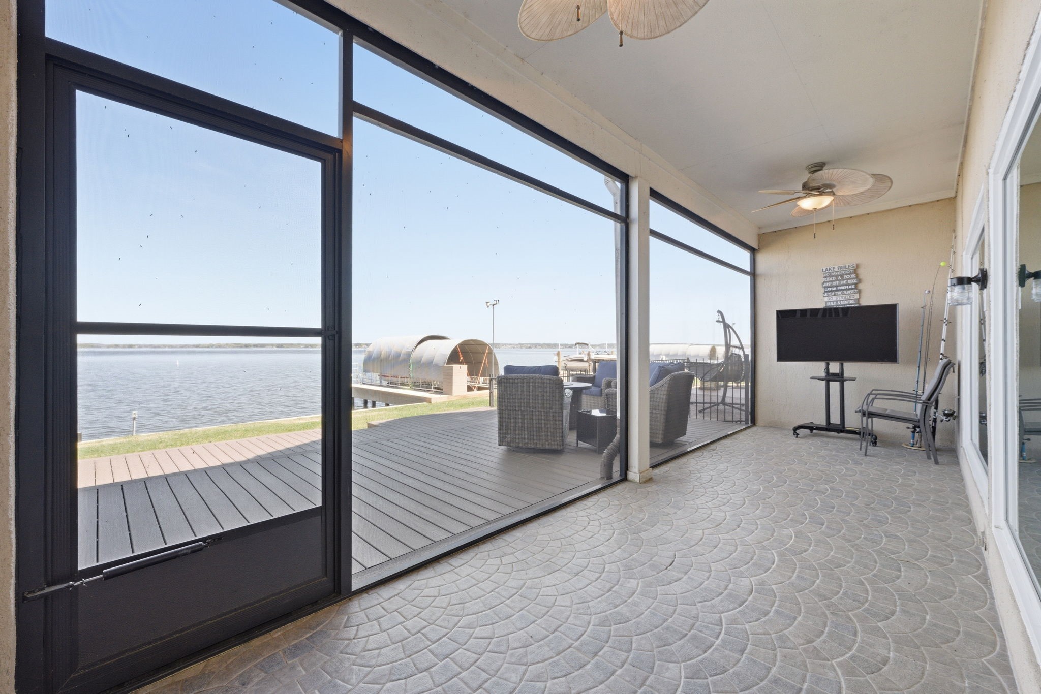 2 Regency Point Property Photo 31