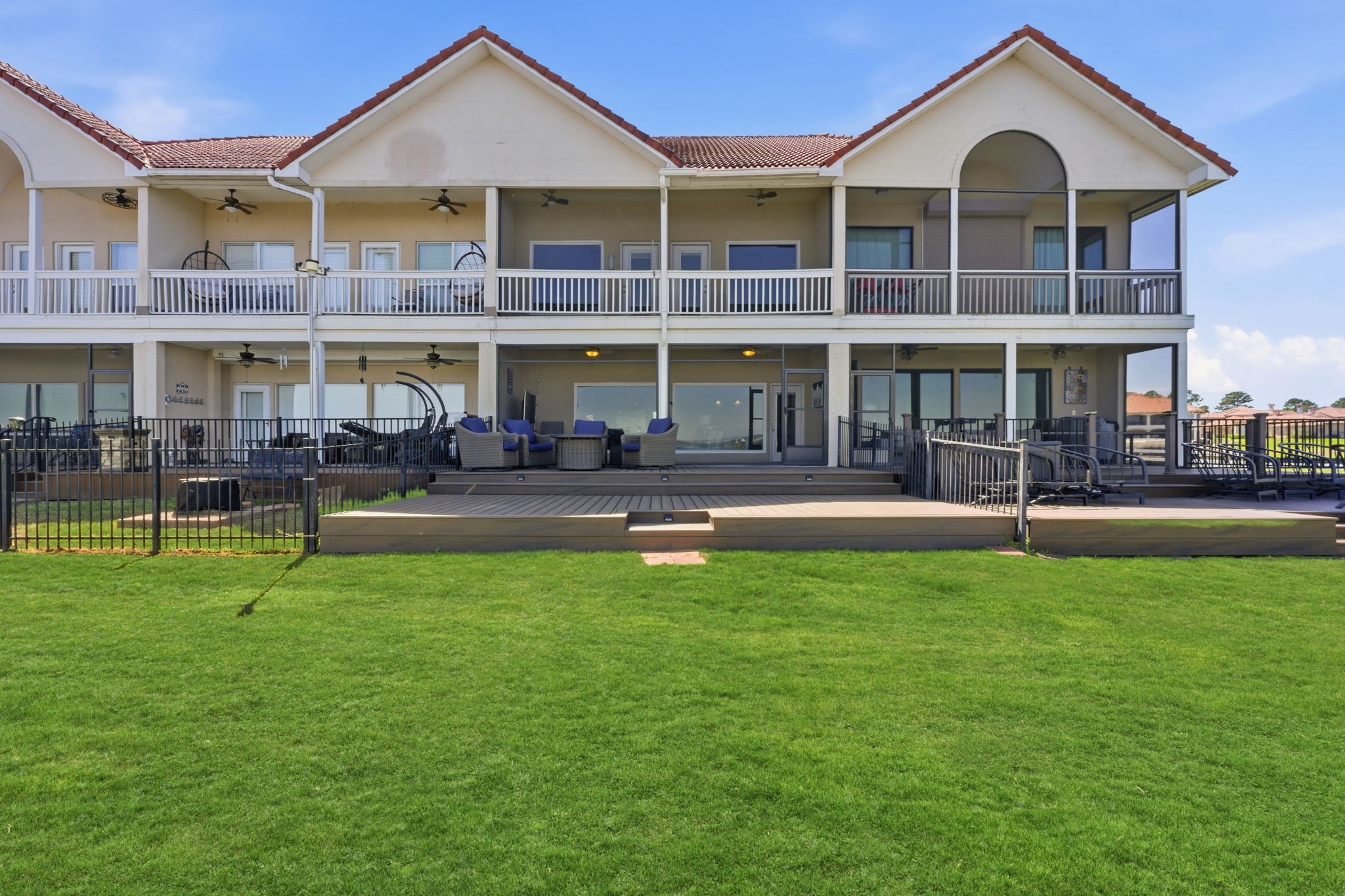 2 Regency Point Property Photo 34