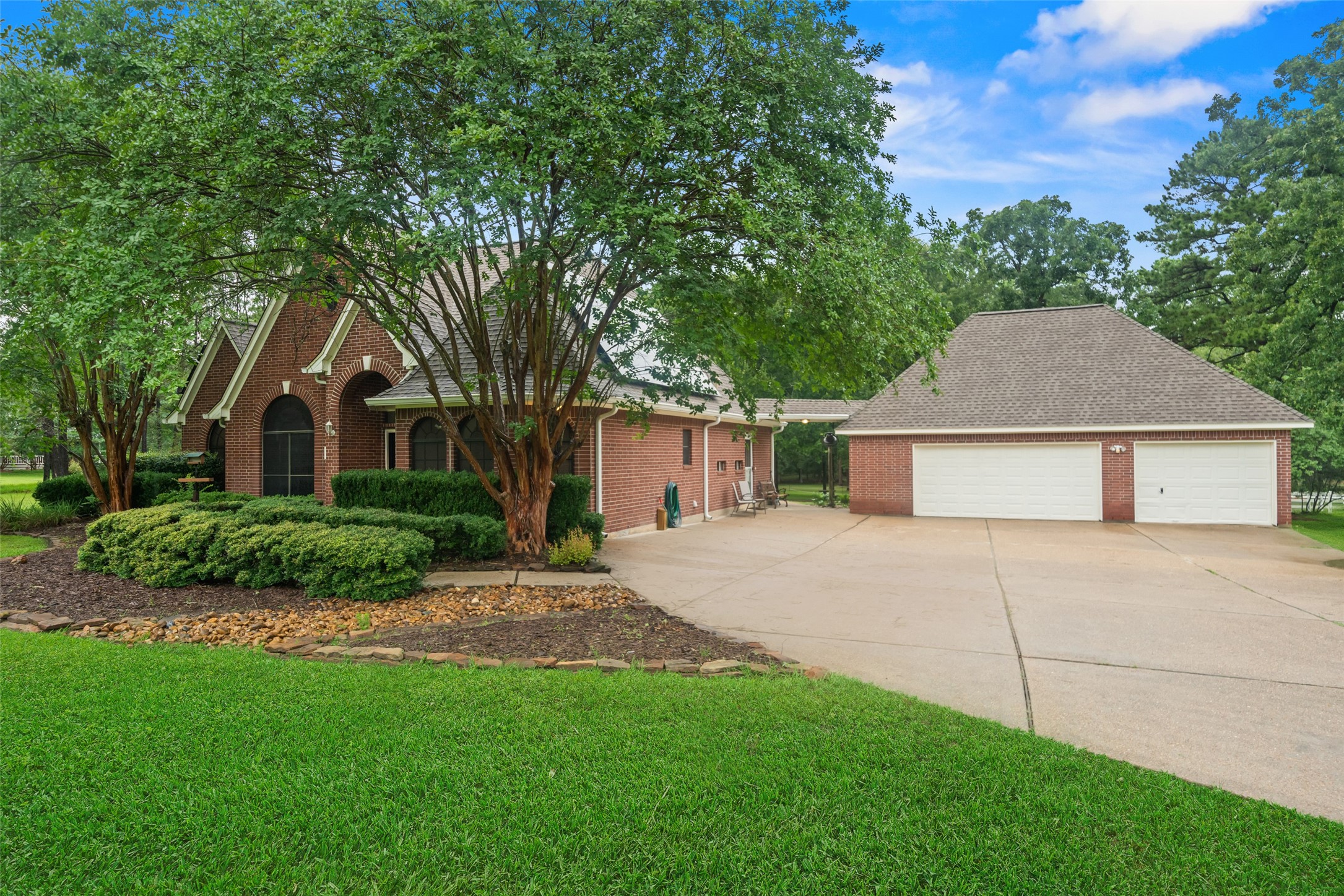 9322 Sendera Drive Property Photo 3