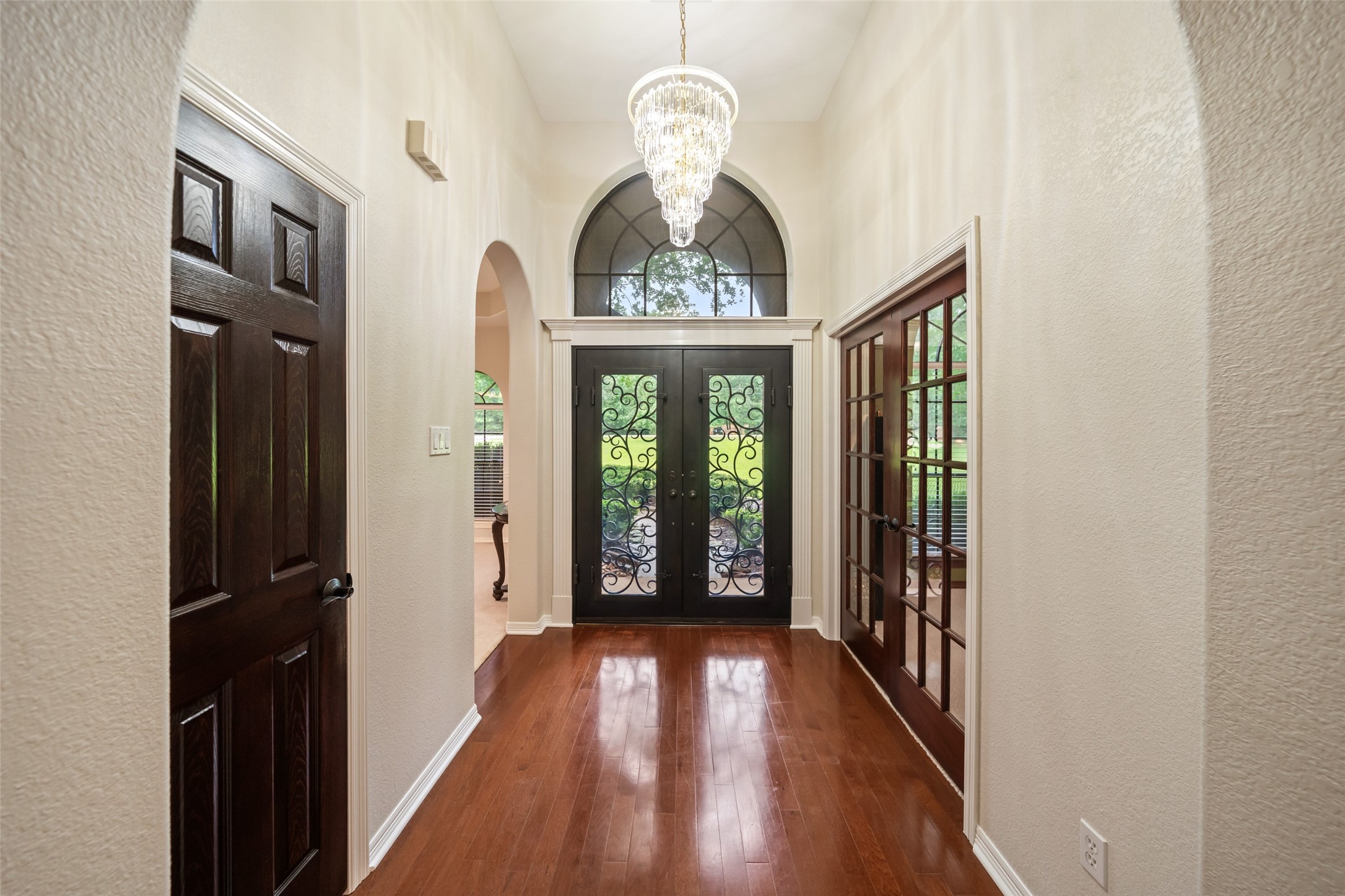 9322 Sendera Drive Property Photo 4