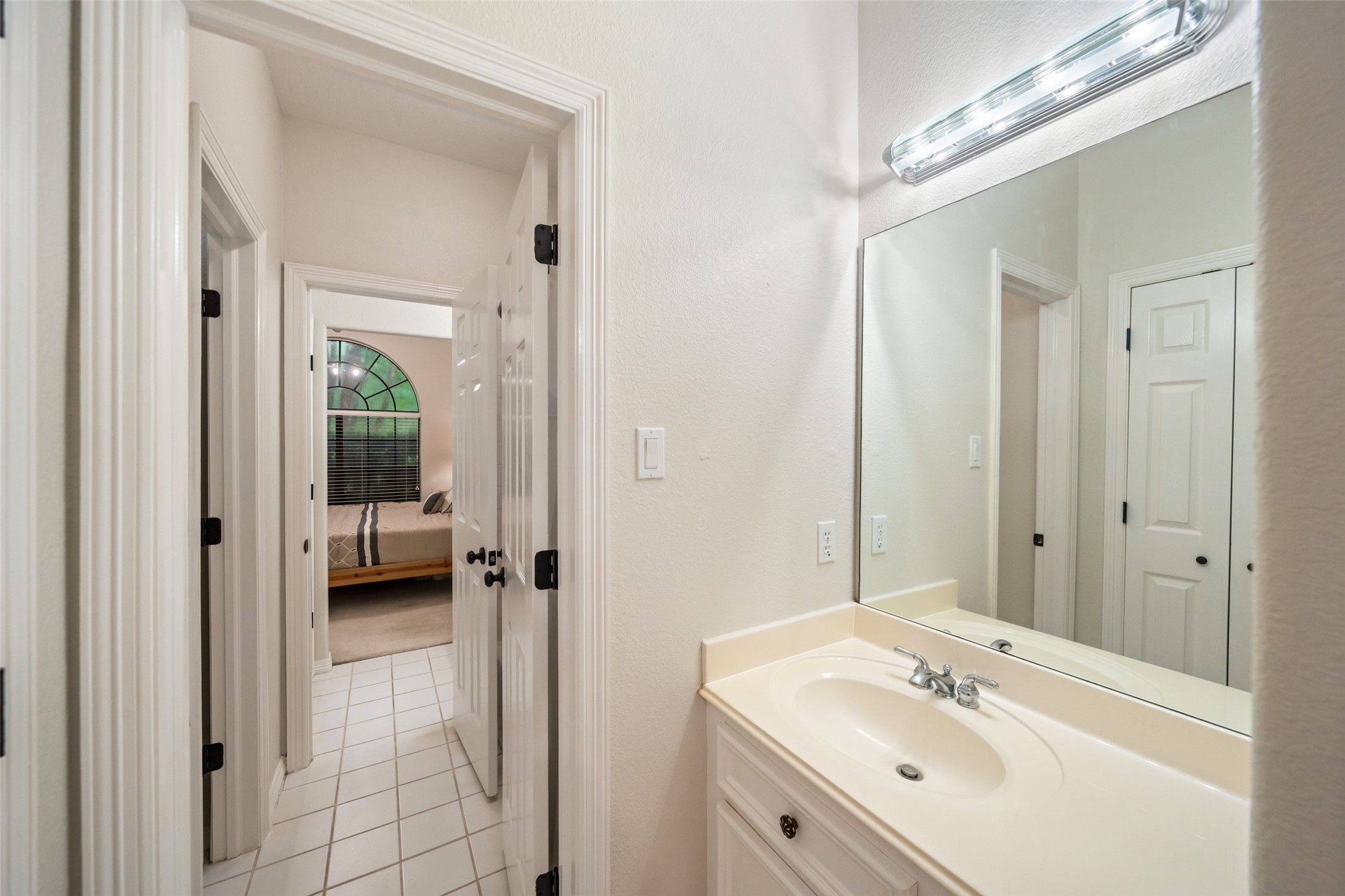 9322 Sendera Drive Property Photo 27