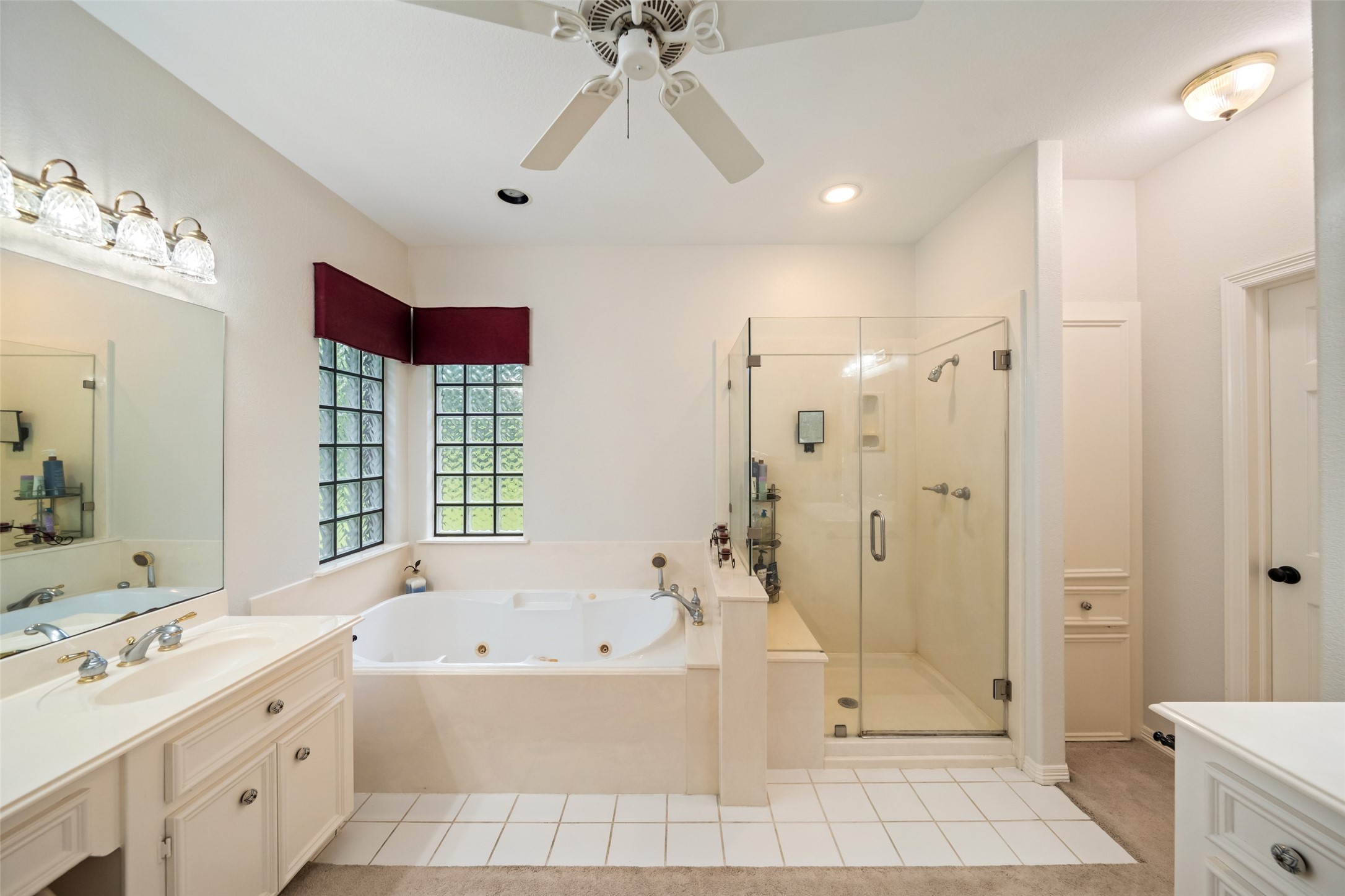 9322 Sendera Drive Property Photo 33