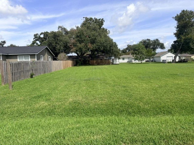 506 Hinken Street Property Photo 2