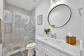 211 S 5th Street B Property Photo 10