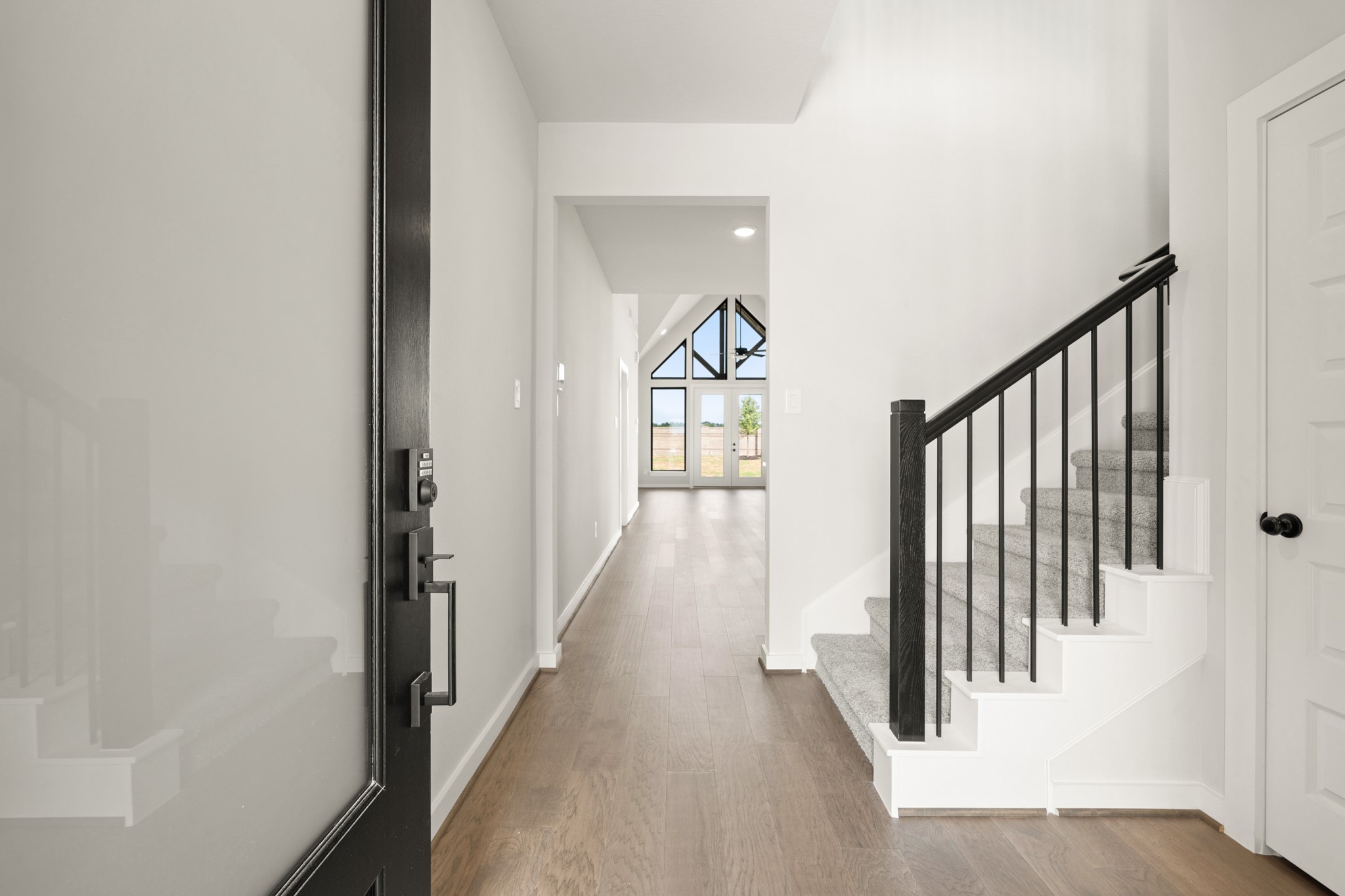 21418 Jewelflower Court Property Photo 5