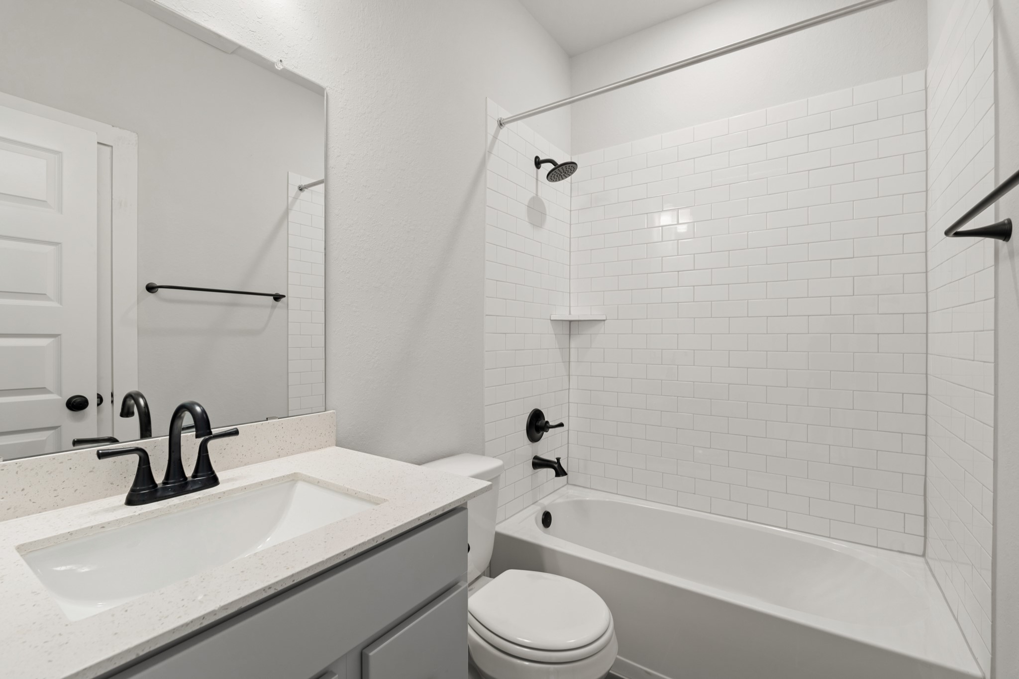 21418 Jewelflower Court Property Photo 7